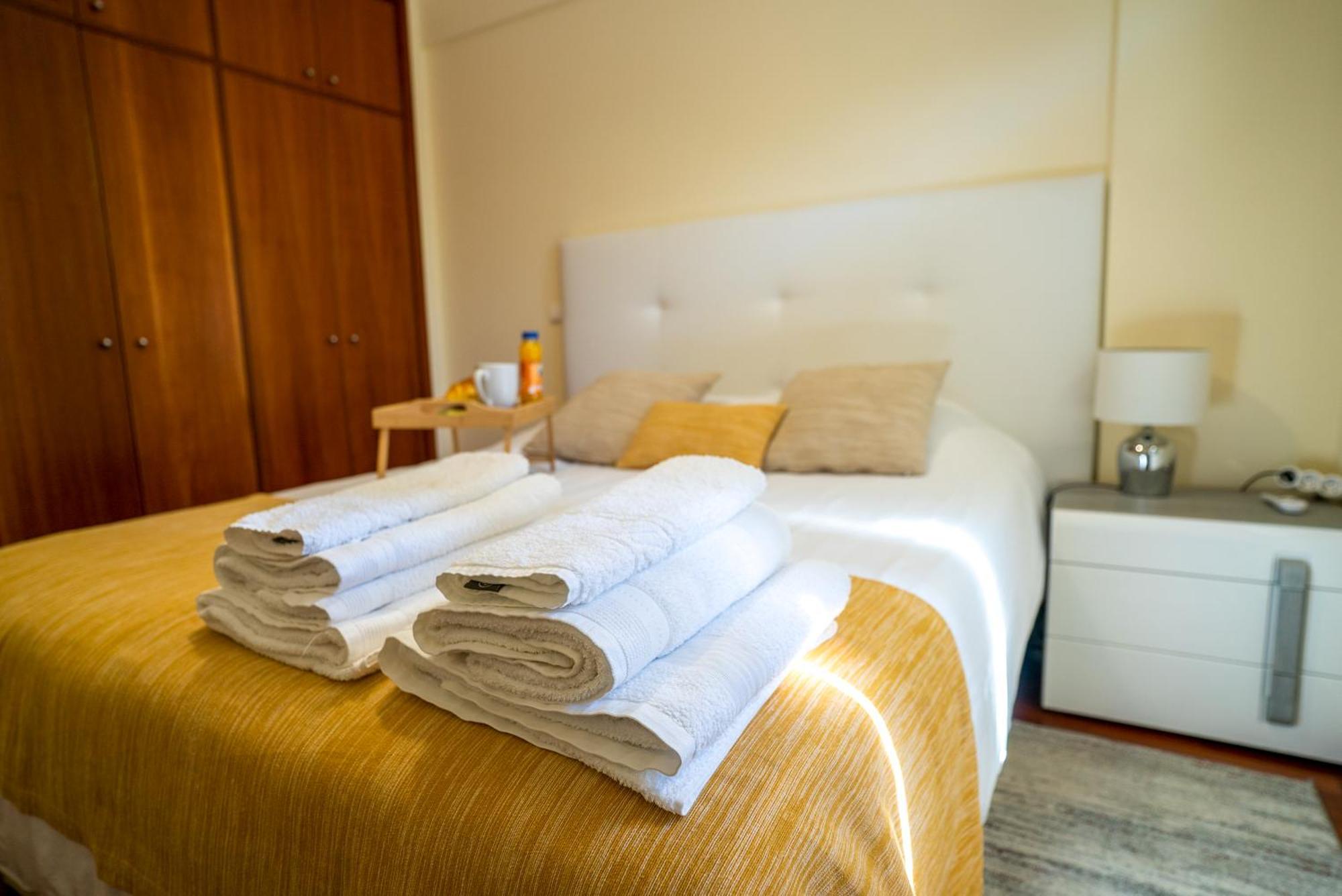Forum Madeira Ajuda Apartment