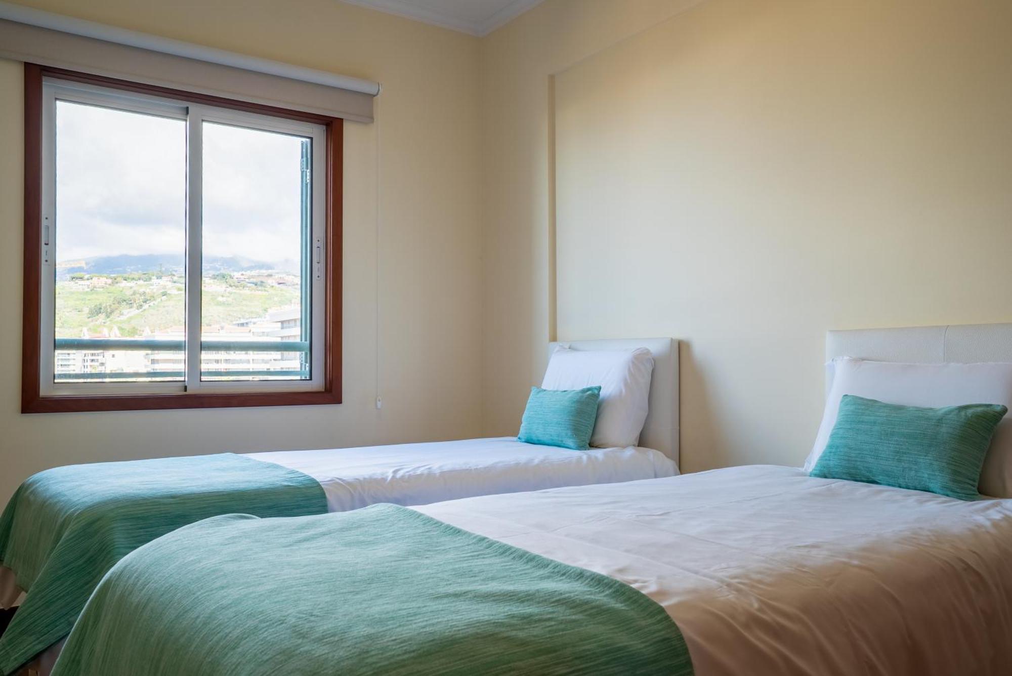 Apartamento Forum Madeira Ajuda
