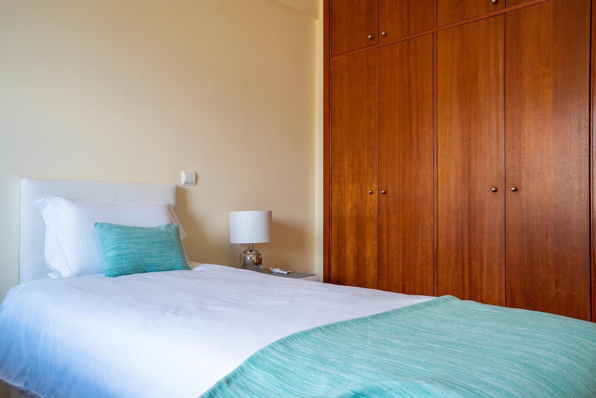 Apartamento Forum Madeira Ajuda Funchal (Madeira)