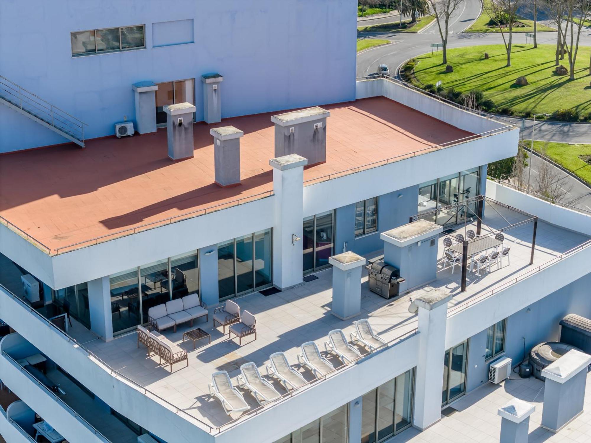 Outstanding Penthouse With Amazing Sea Views Apartment Portimao
