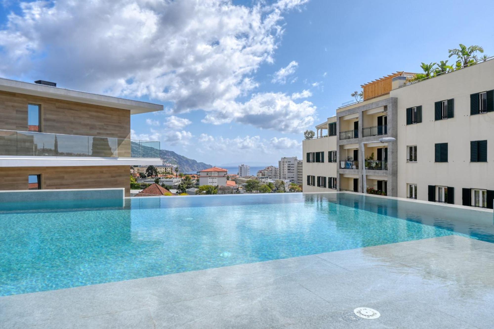Apartment The Place By Nicolene, A In Madeira *