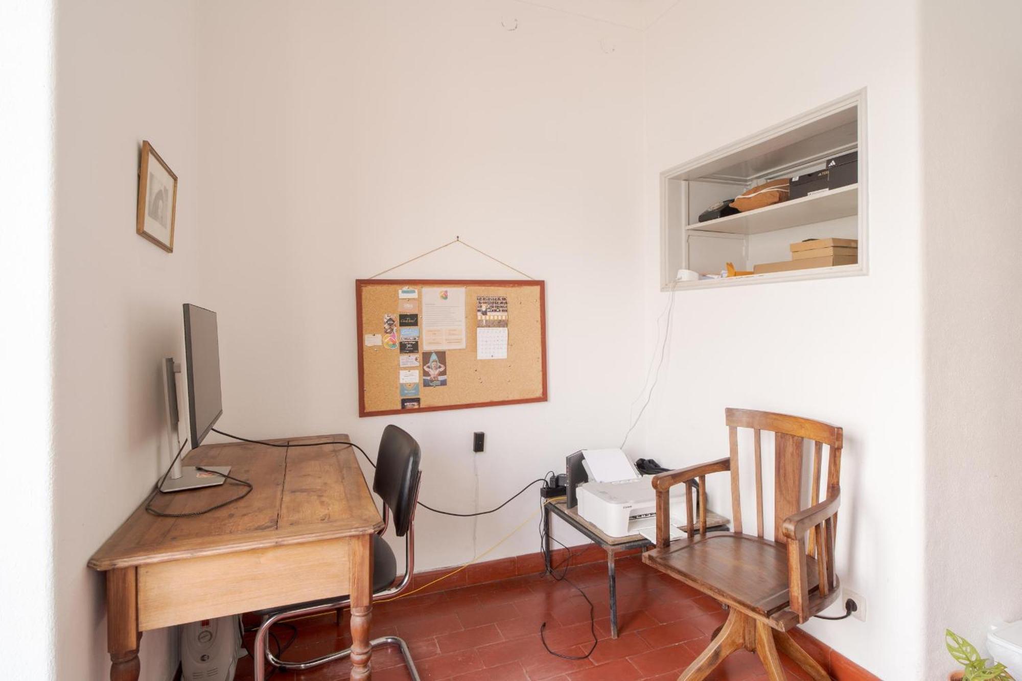 Manas Coliving *