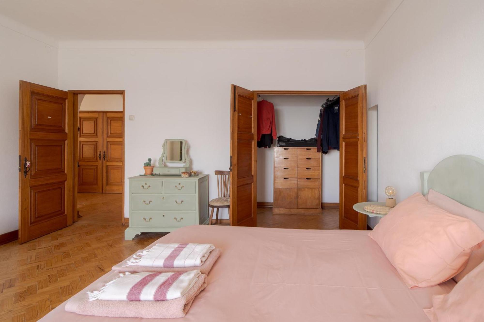 Manas Coliving *