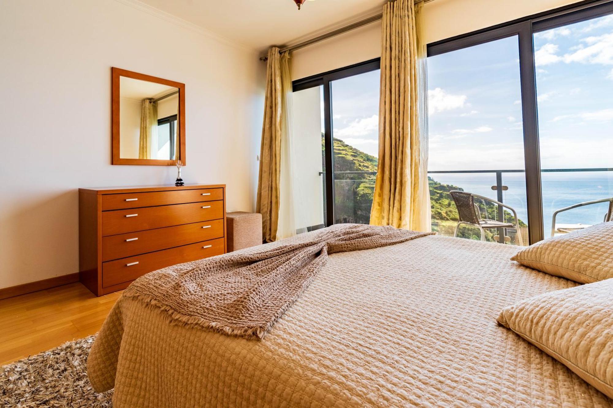 Alex,pool And Ocean View Villa *