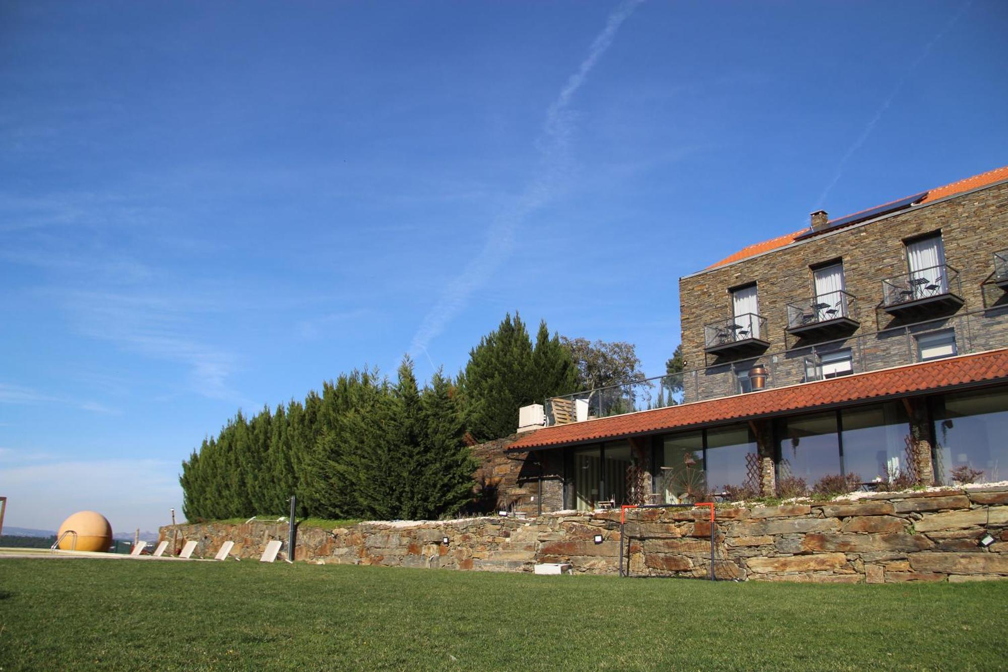 Farm stay Quinta Da Corujeira *