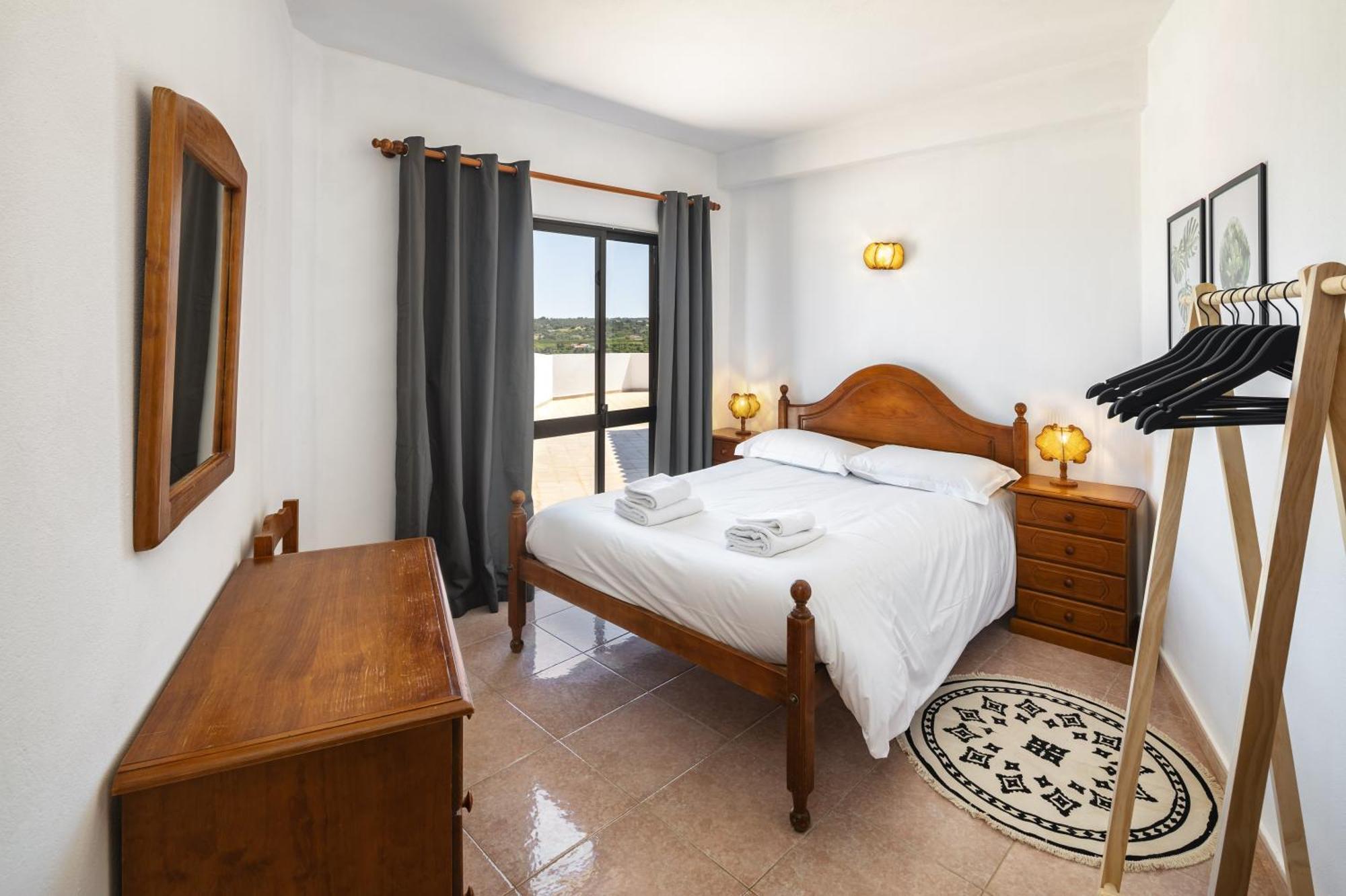 Charming Algarve Quinta Luz 9 Bedrooms Large Pool Snooker Table Villa *