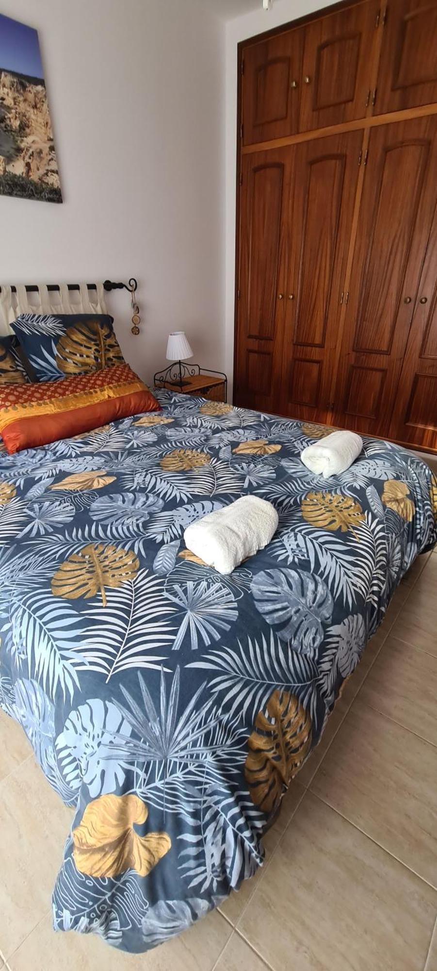 Vilamoura-quarteira Beaches With Pool And Sea View Apartment
