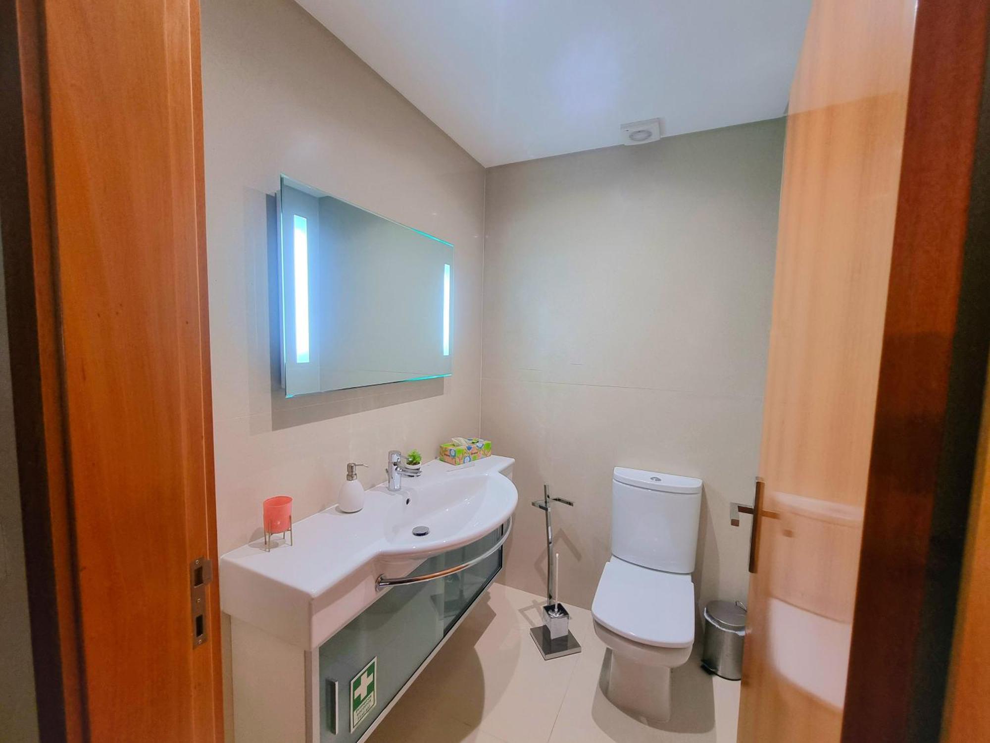 Apartamento Panoramic Sunrise And Sunset Views, 5 Min From Funchal, Perfect Getaway For Travelers