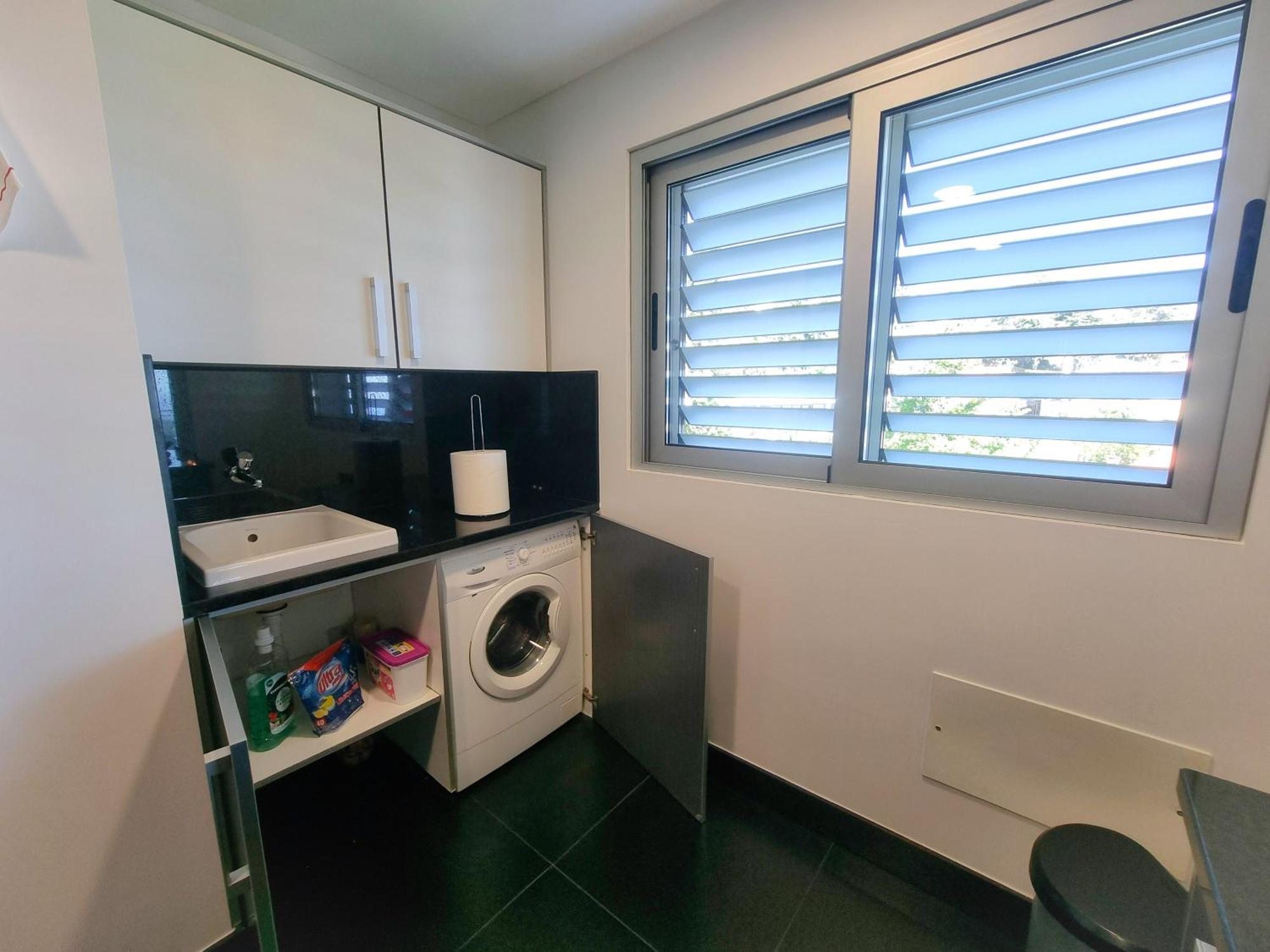 Apartamento Panoramic Sunrise And Sunset Views, 5 Min From Funchal, Perfect Getaway For Travelers Funchal (Madeira)