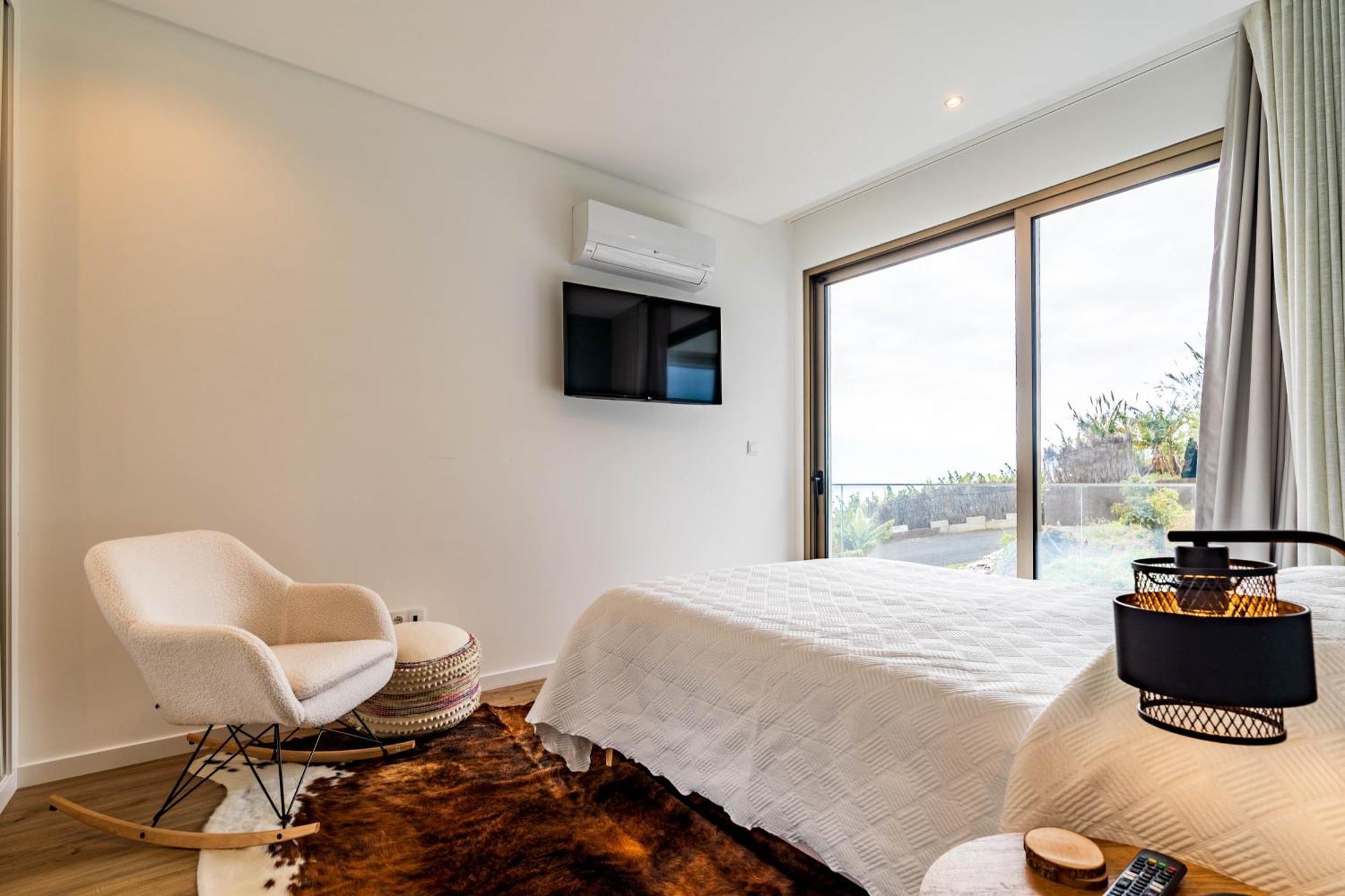One Sweet World Villa Calheta (Madeira)
