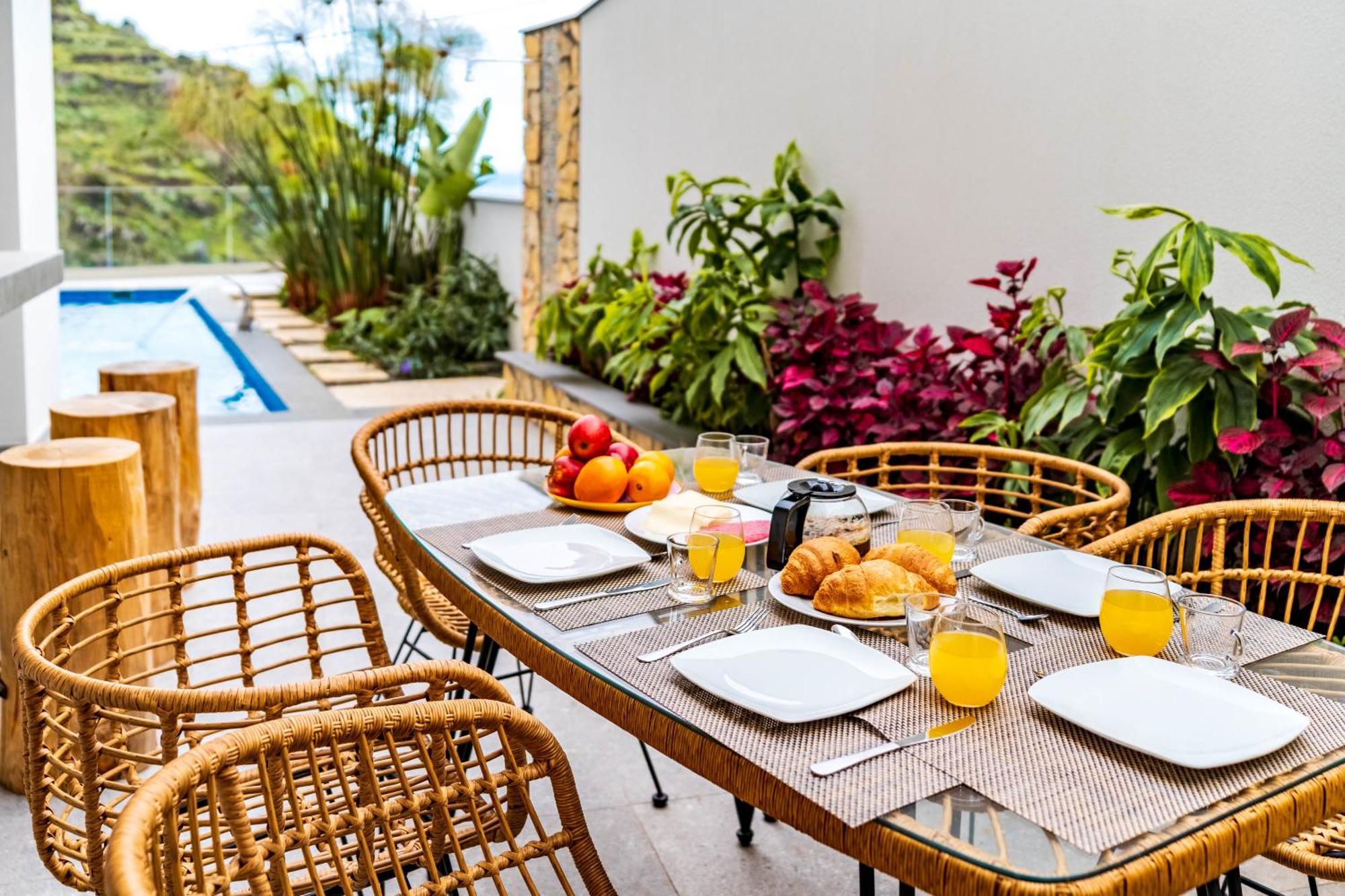 One Sweet World Villa Calheta (Madeira)