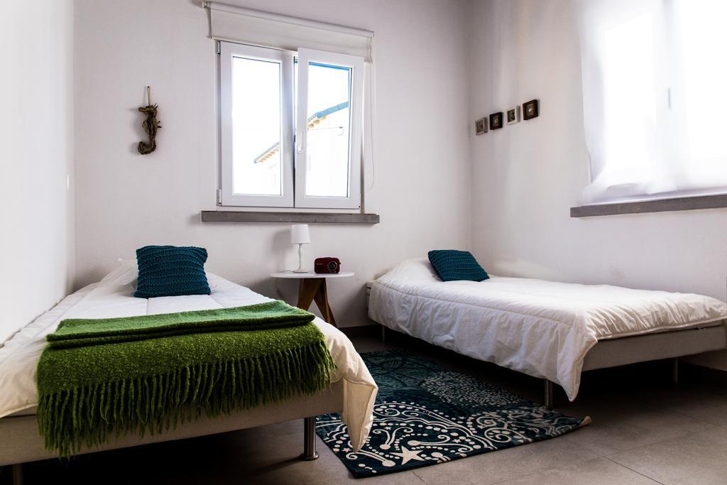 Pura Vida Beach Hostel *