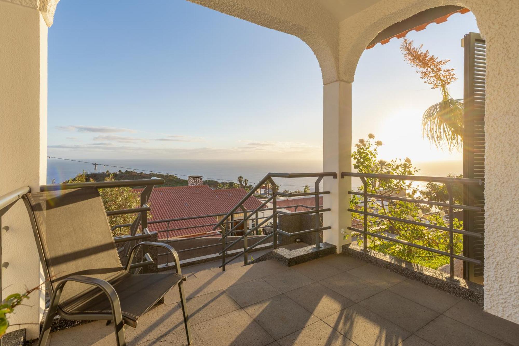 Sunset Villa