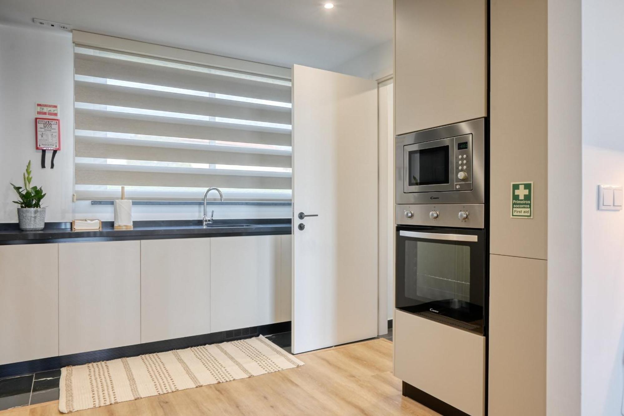 The Place By Nicolene, A In Madeira Apartment *