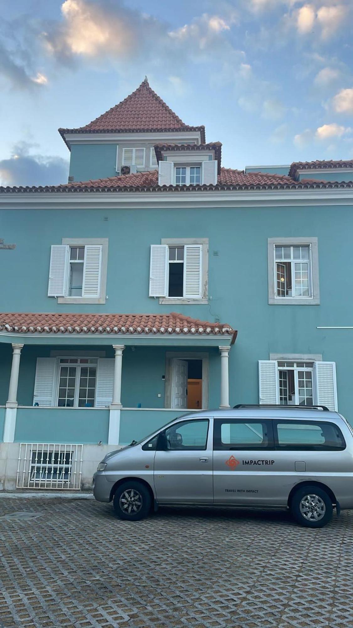 Hostel Impact House *