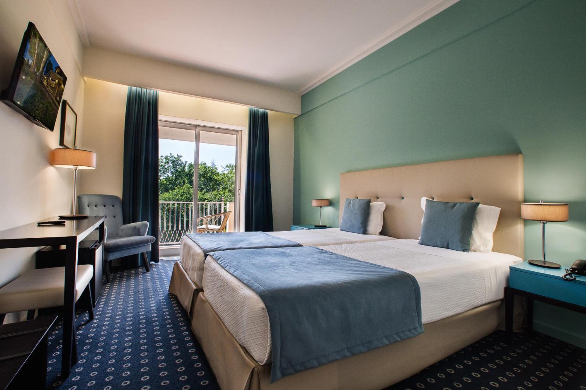 Grao Vasco - Historic And Hotel 4*