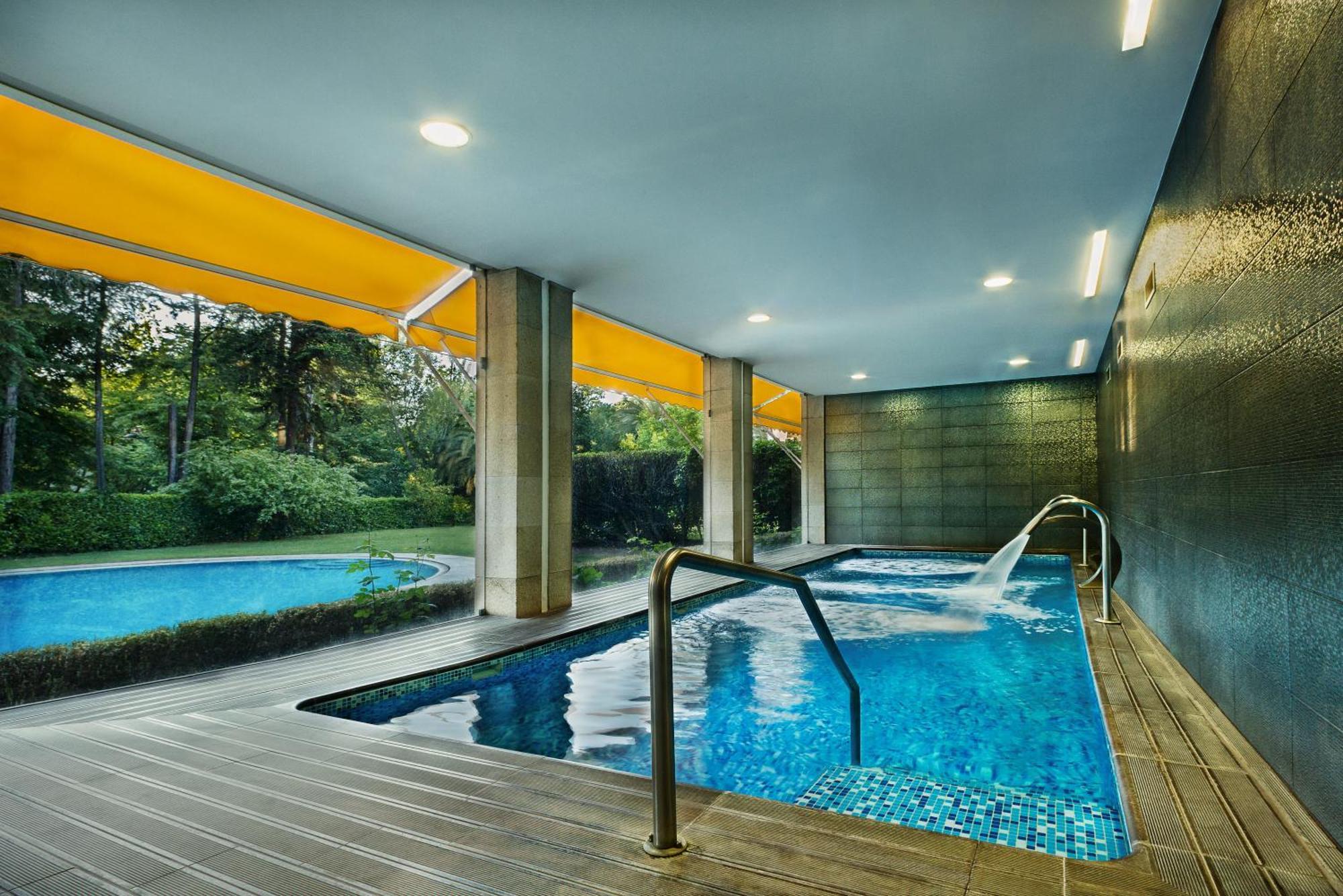 Hotel Grao Vasco - Historic And 4*