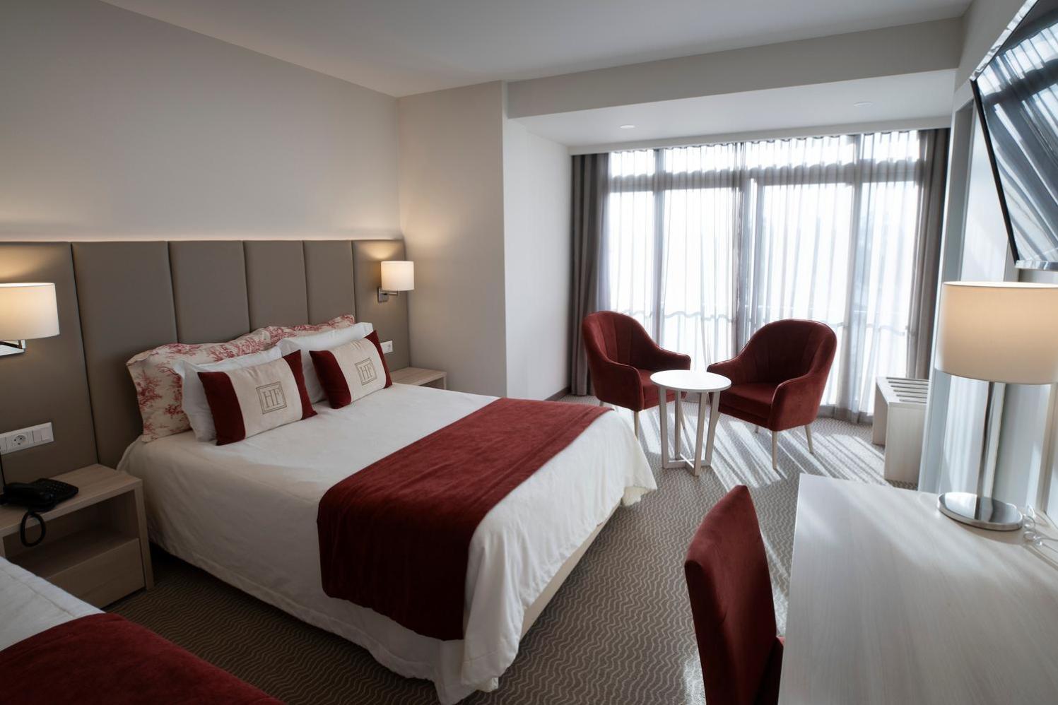 Hotel Center