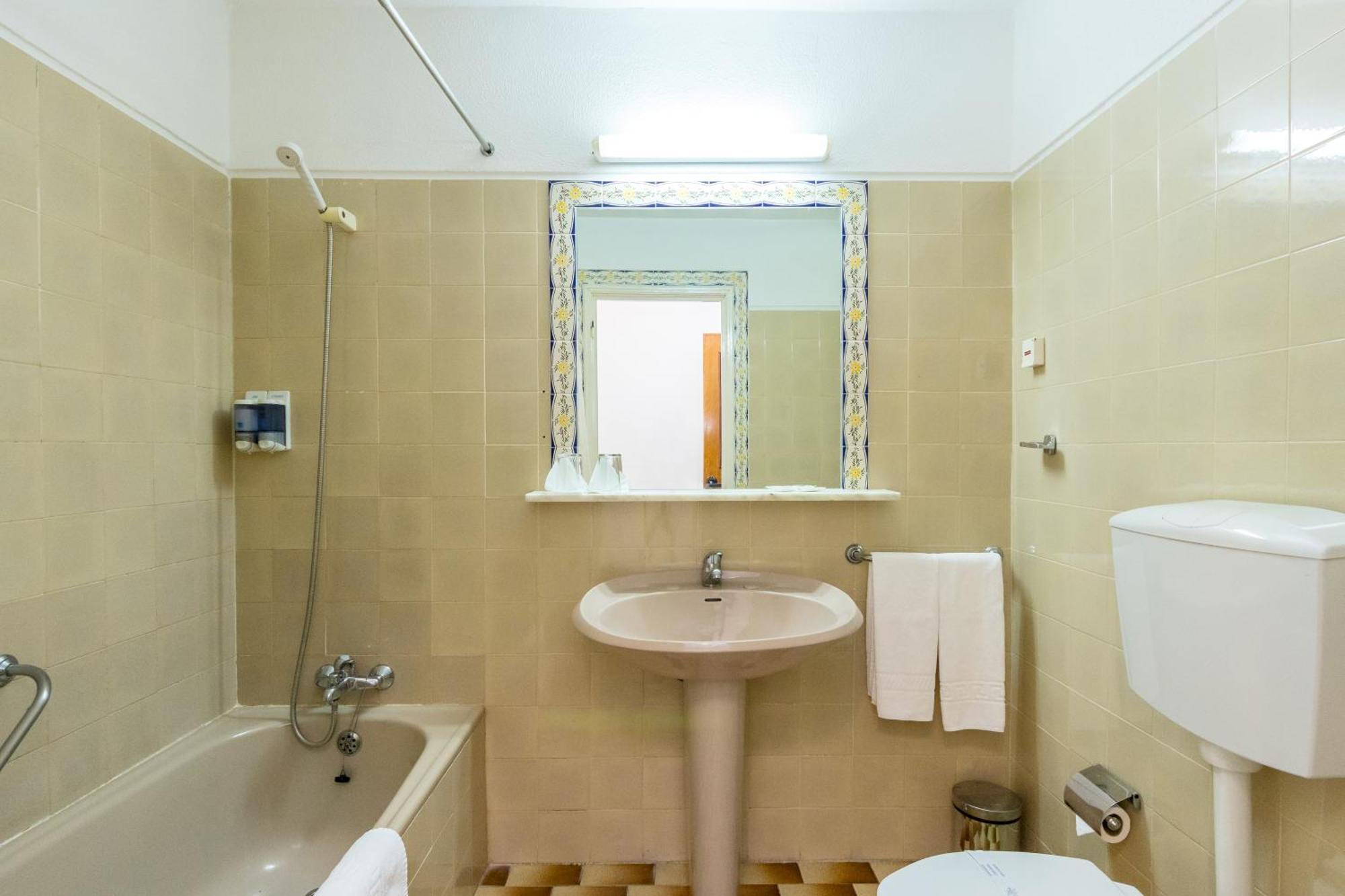 Hotel Sol E Serra 3*