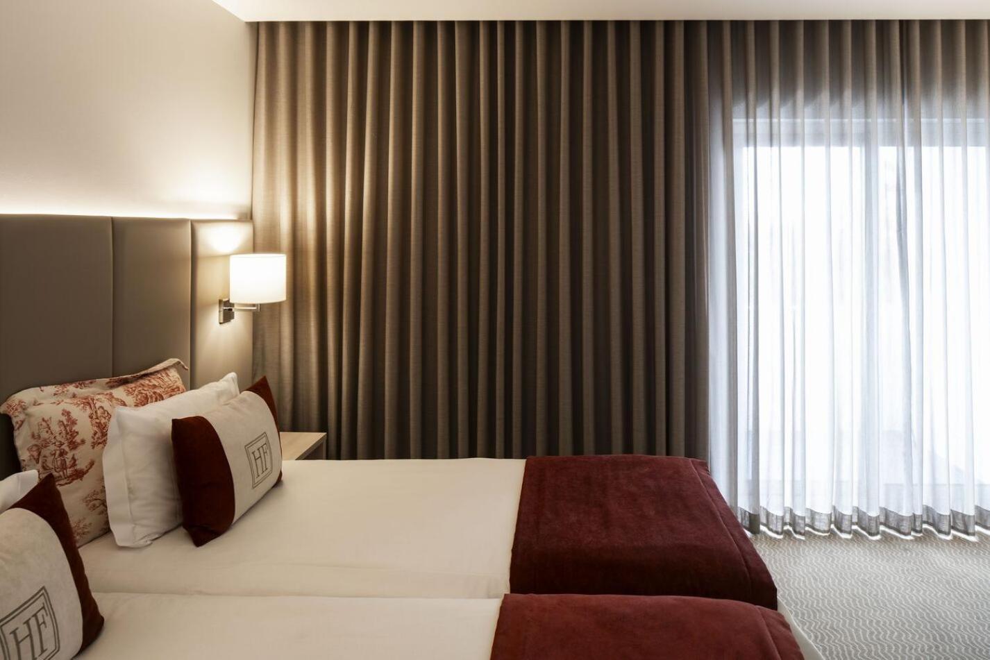 Center Hotel 4*