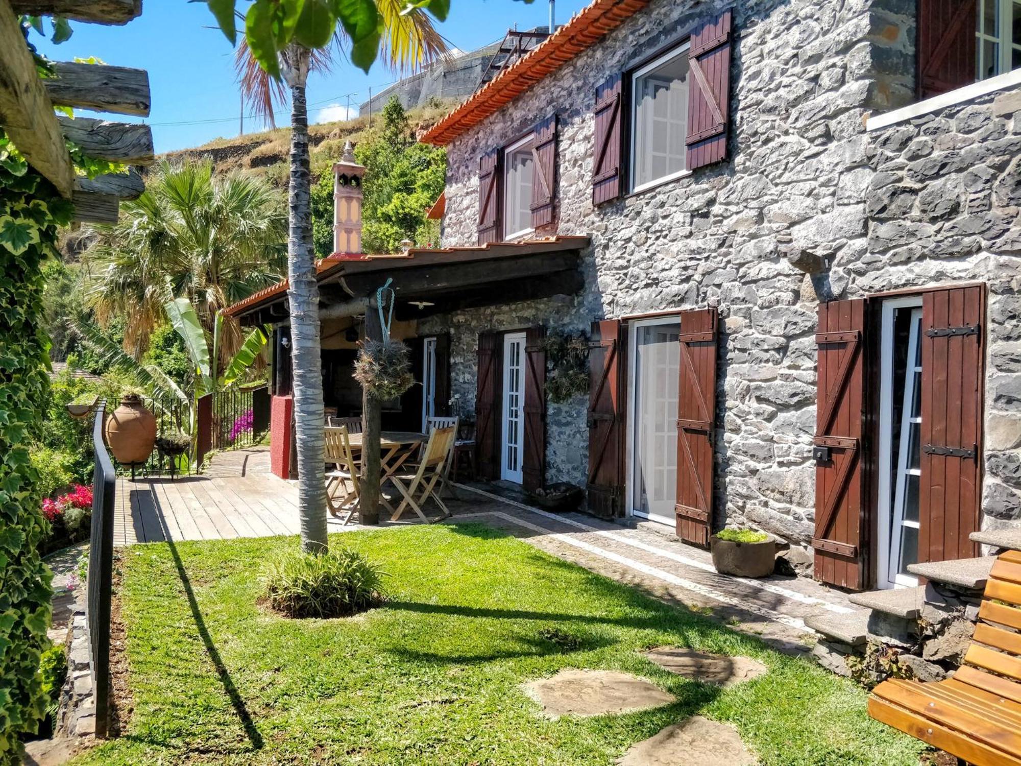 Calhau Grande Guest house 4*