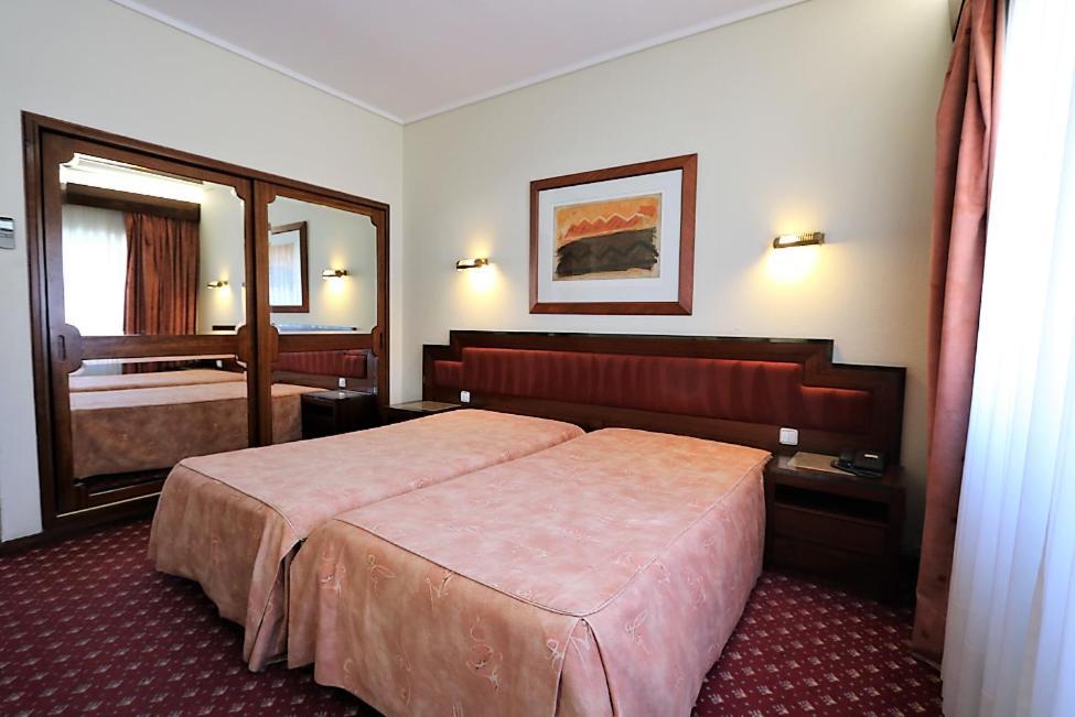 Imperial 3*