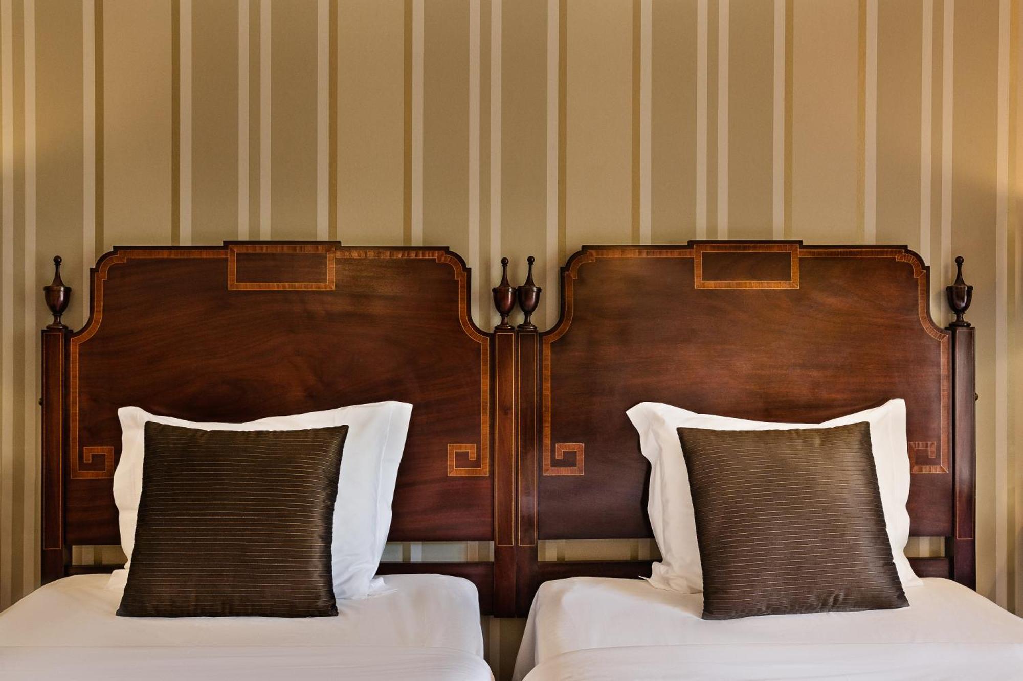 Grao Vasco - Historic And Hotel 4*
