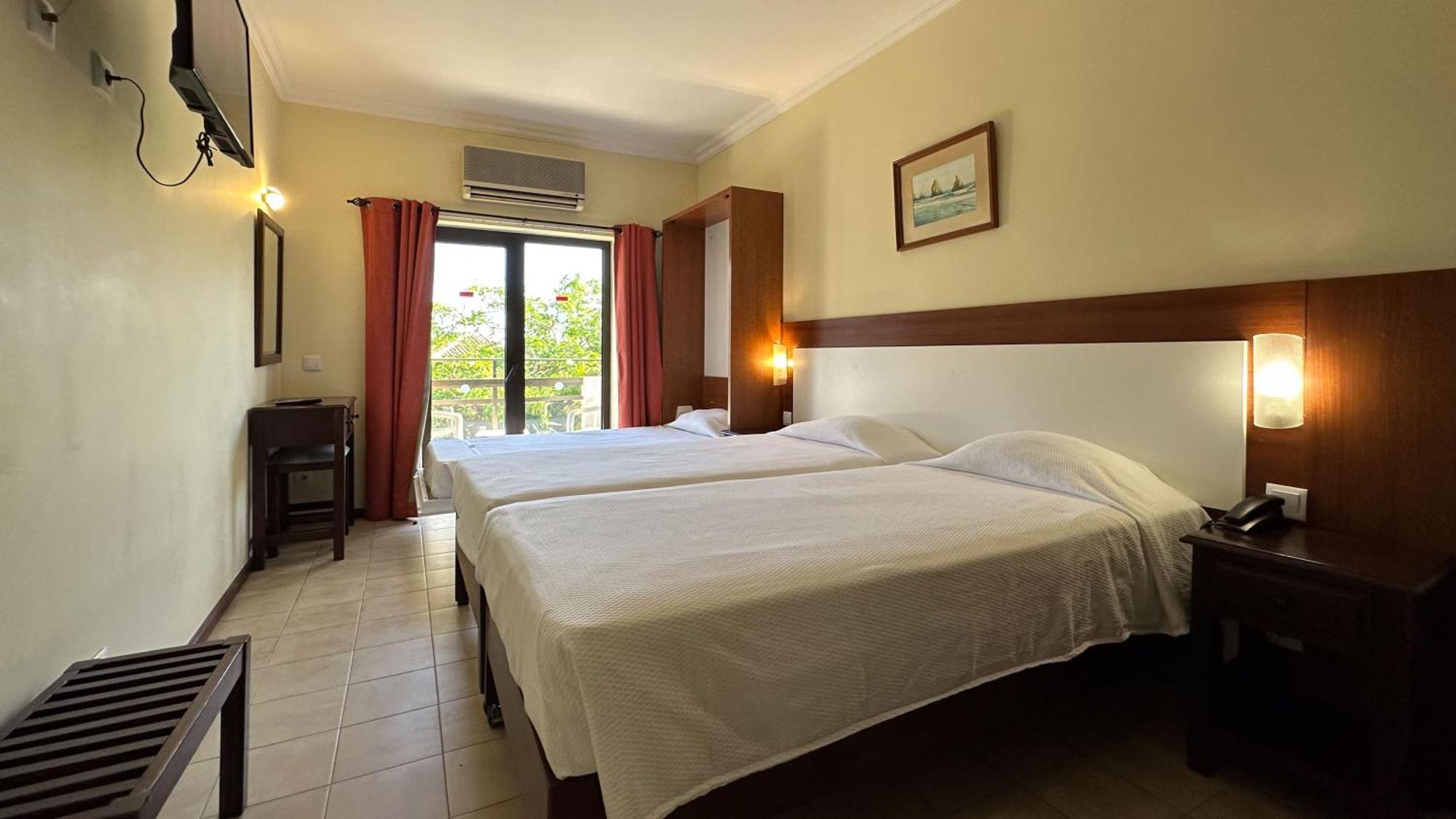 Avenida Hotel 3*