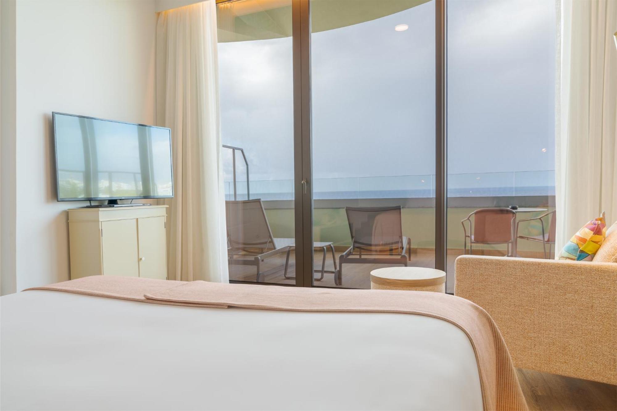 Pestana Lido Madeira Ocean Hotel 5*