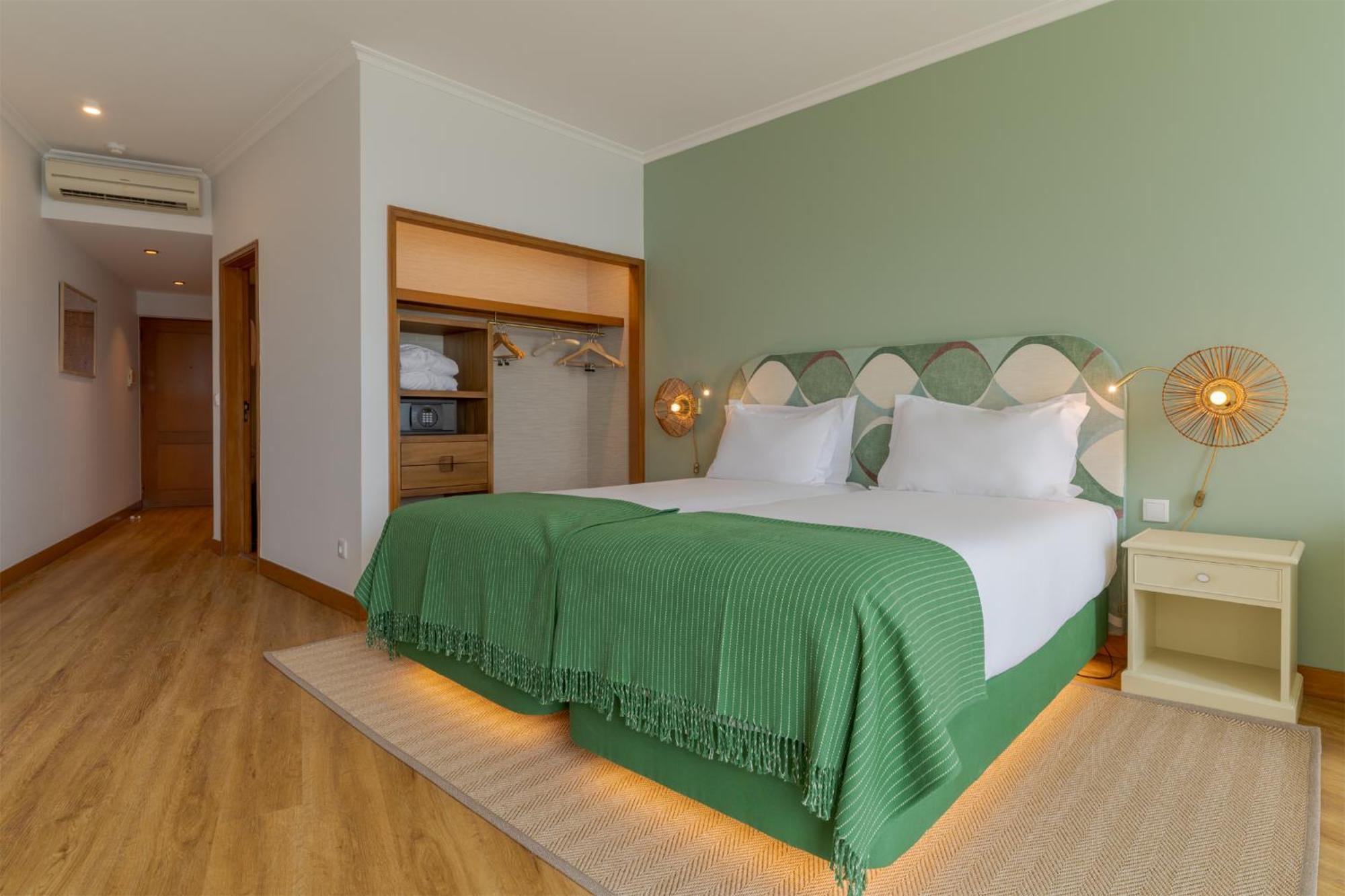 Pestana Lido Madeira Ocean Hotel 5*