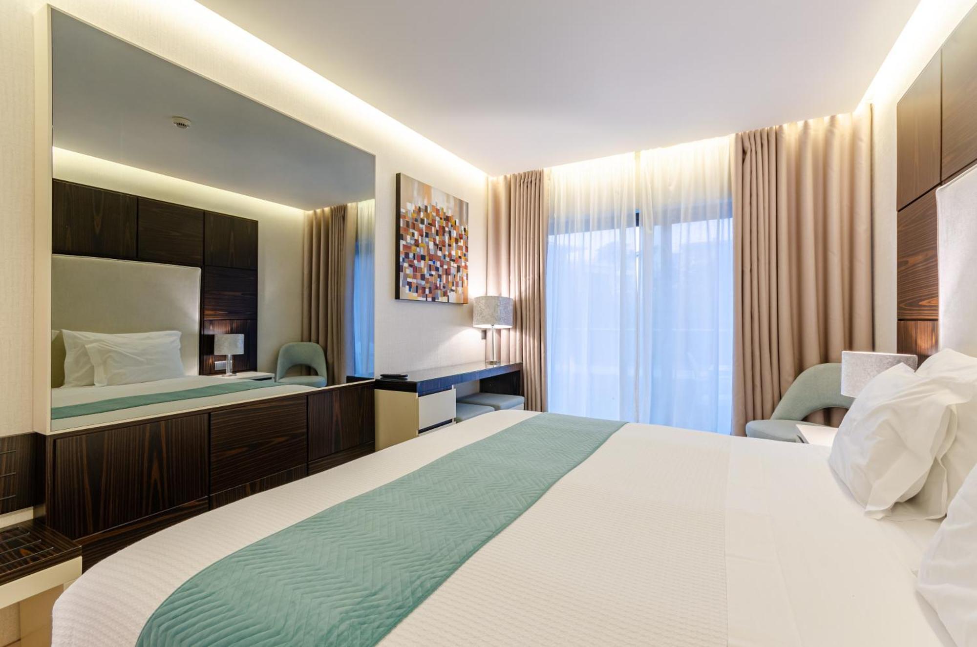 Hotel Alvorada 3*