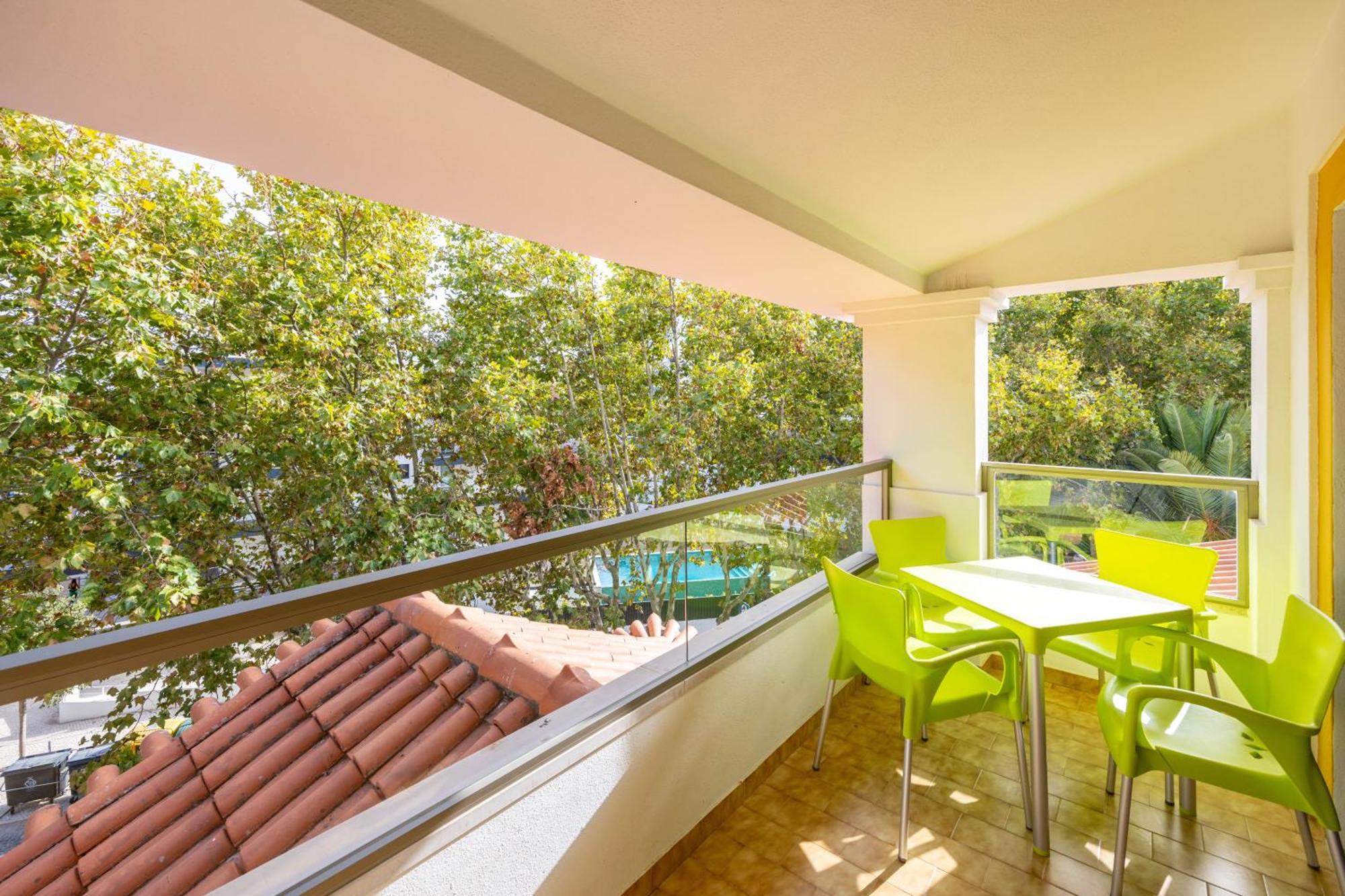 Hotel Clube Do 4*