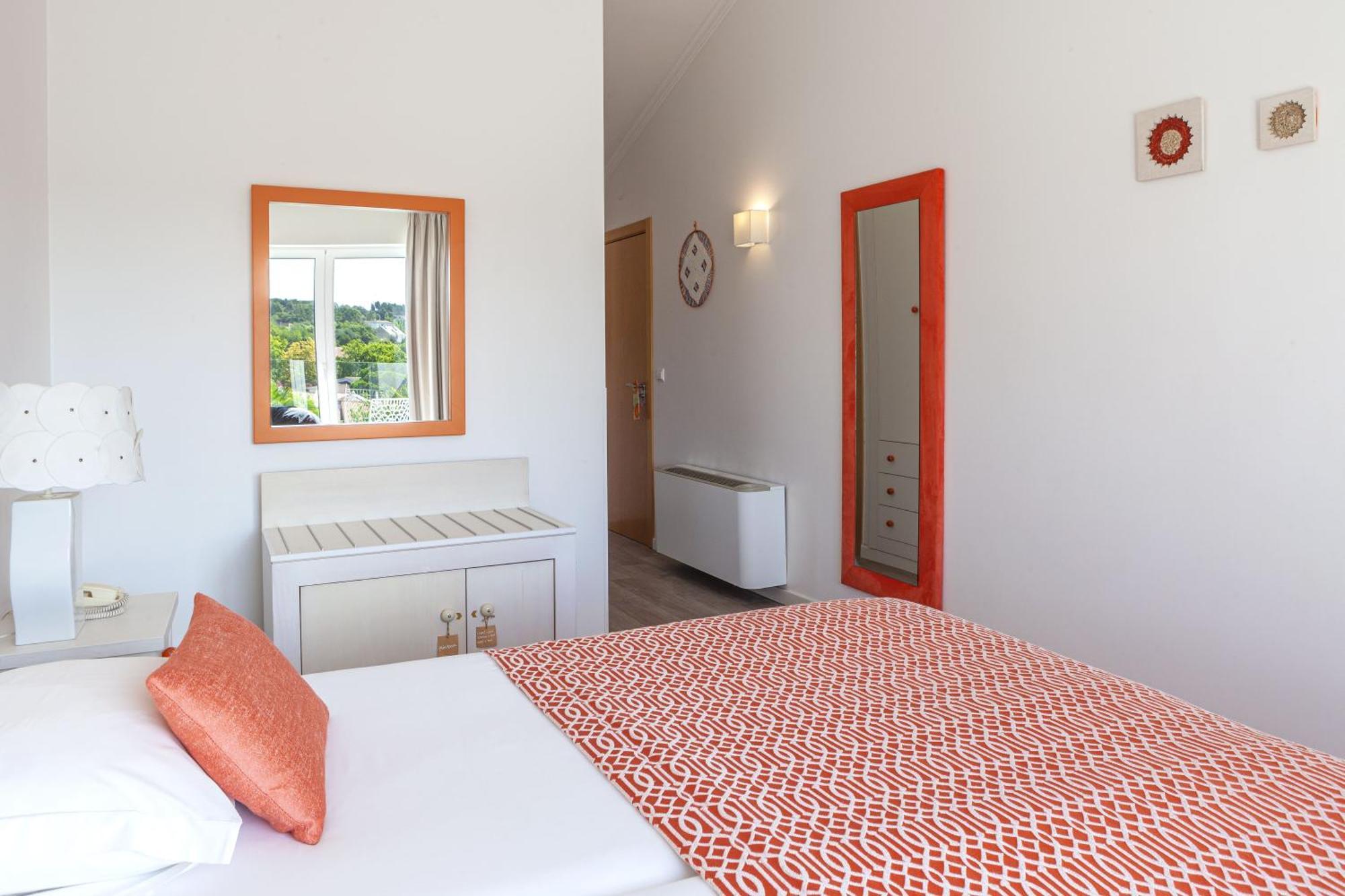 Boutique Casa Do Outeiro - Arts & Crafts Hotel