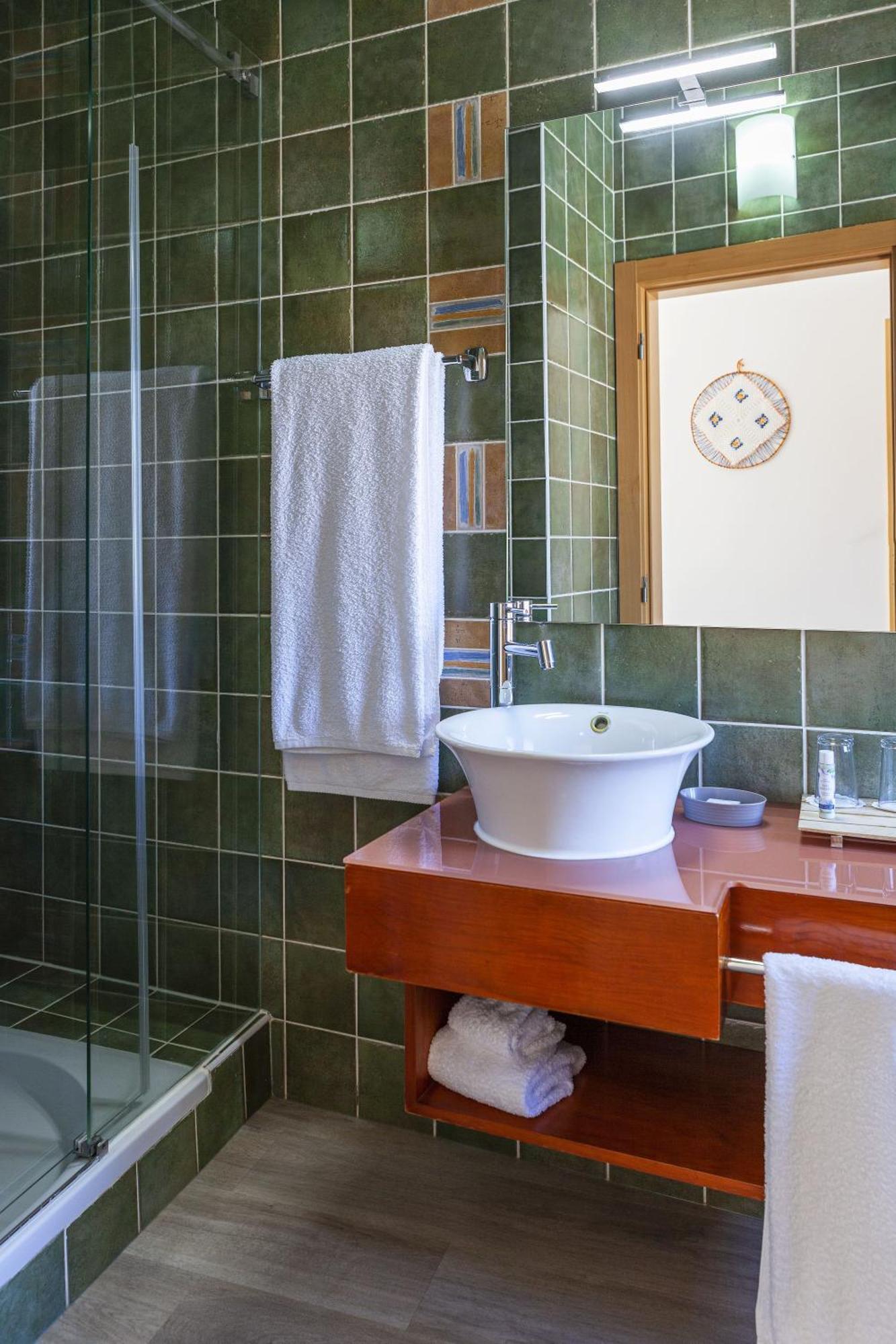 Boutique Casa Do Outeiro - Arts & Crafts Hotel 4*