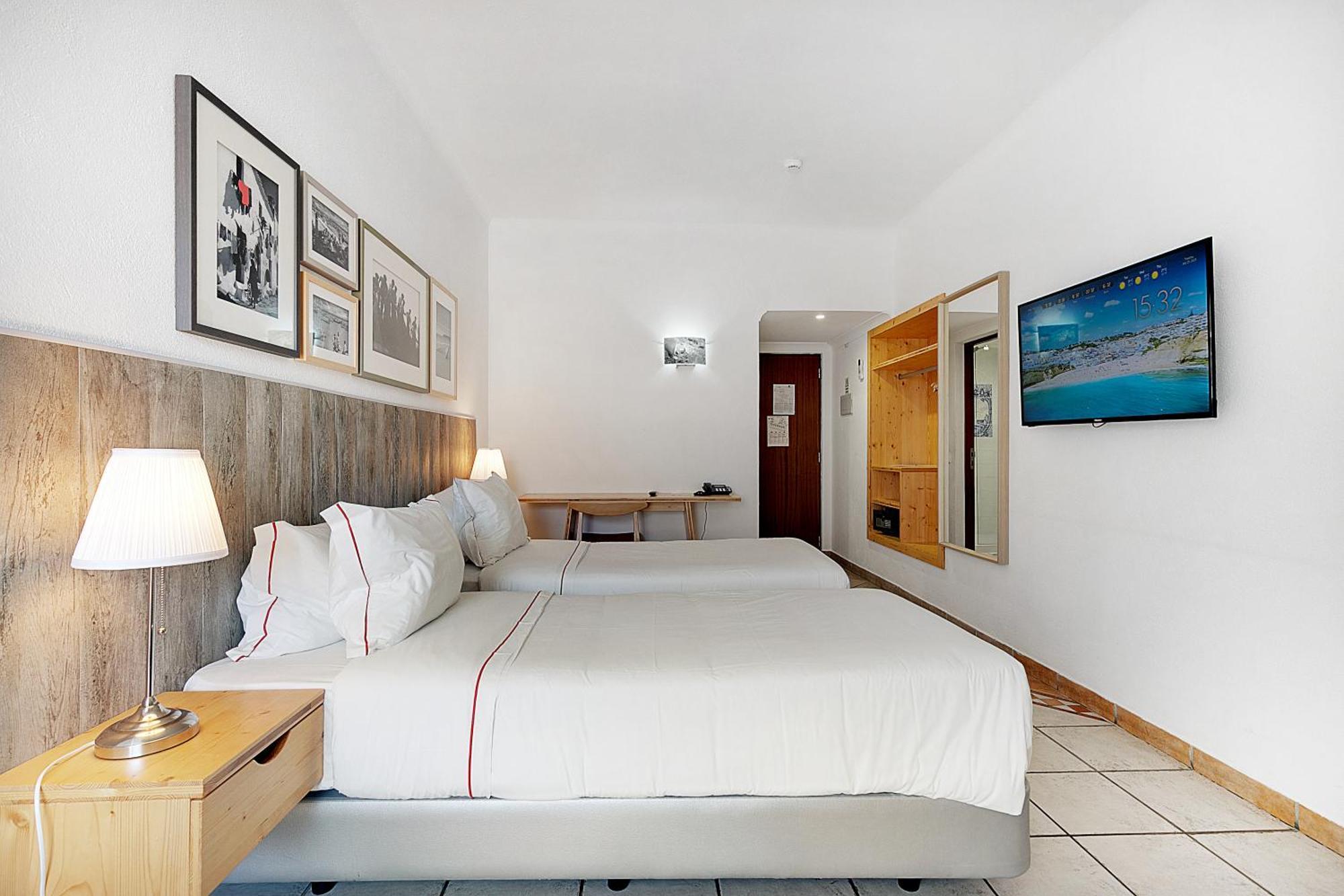 Hotel Carvoeiro Plaza 3*