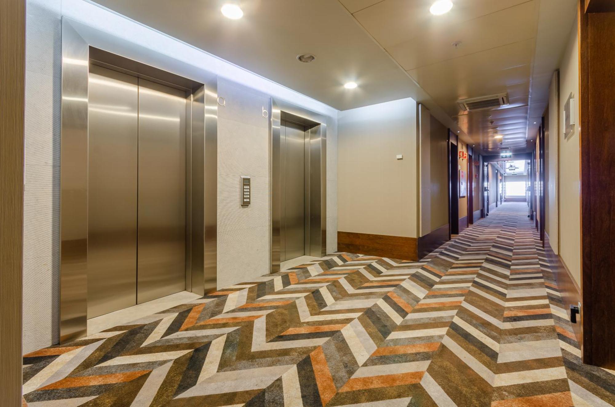 Hotel Olissippo Oriente 4*