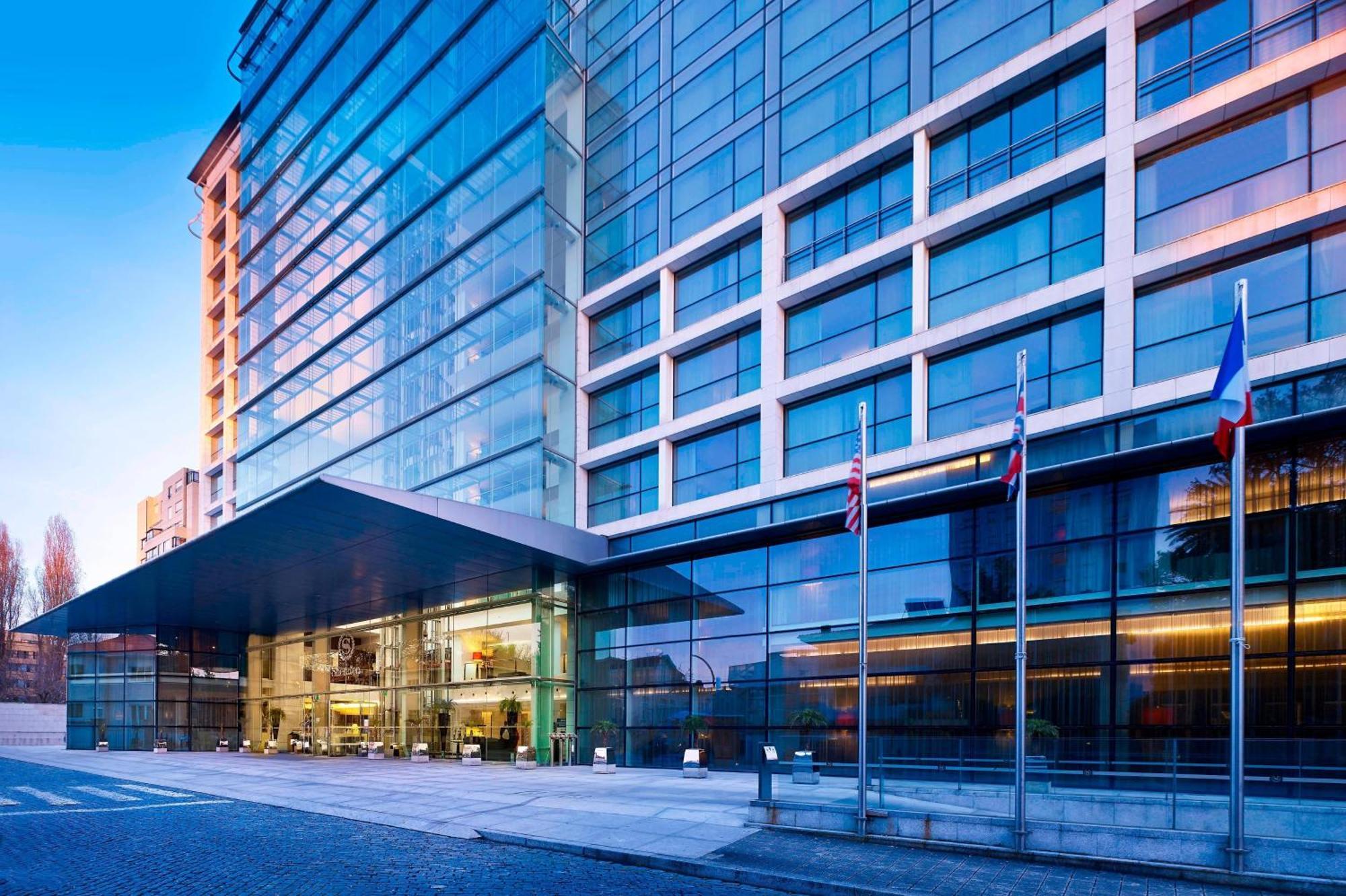 Sheraton & Oporto