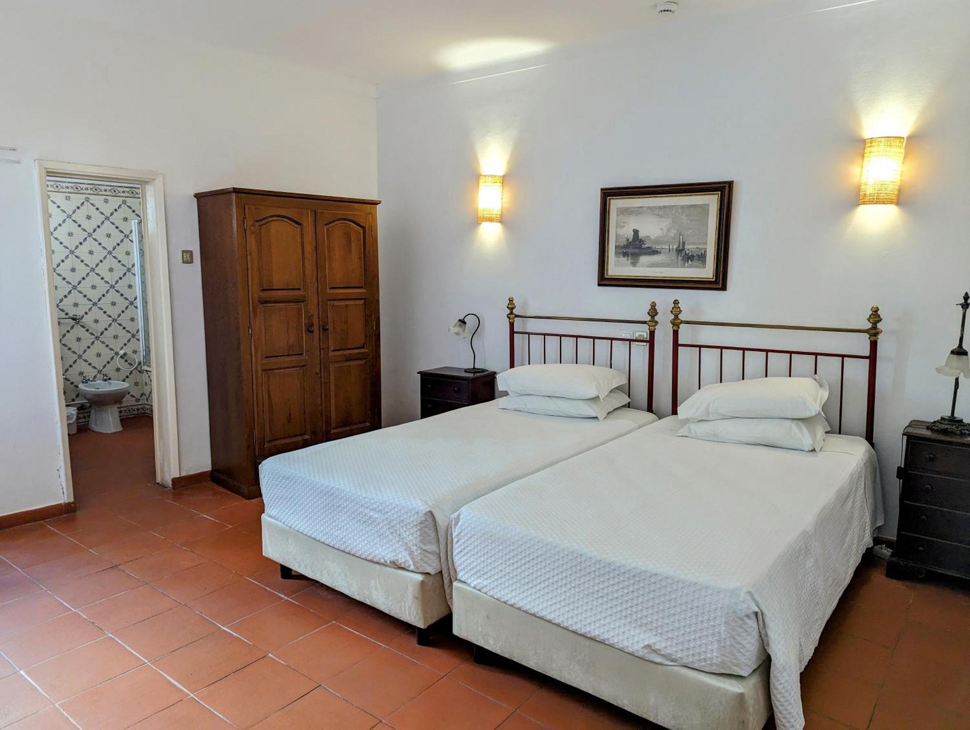 Solar De Monfalim Hotel Evora