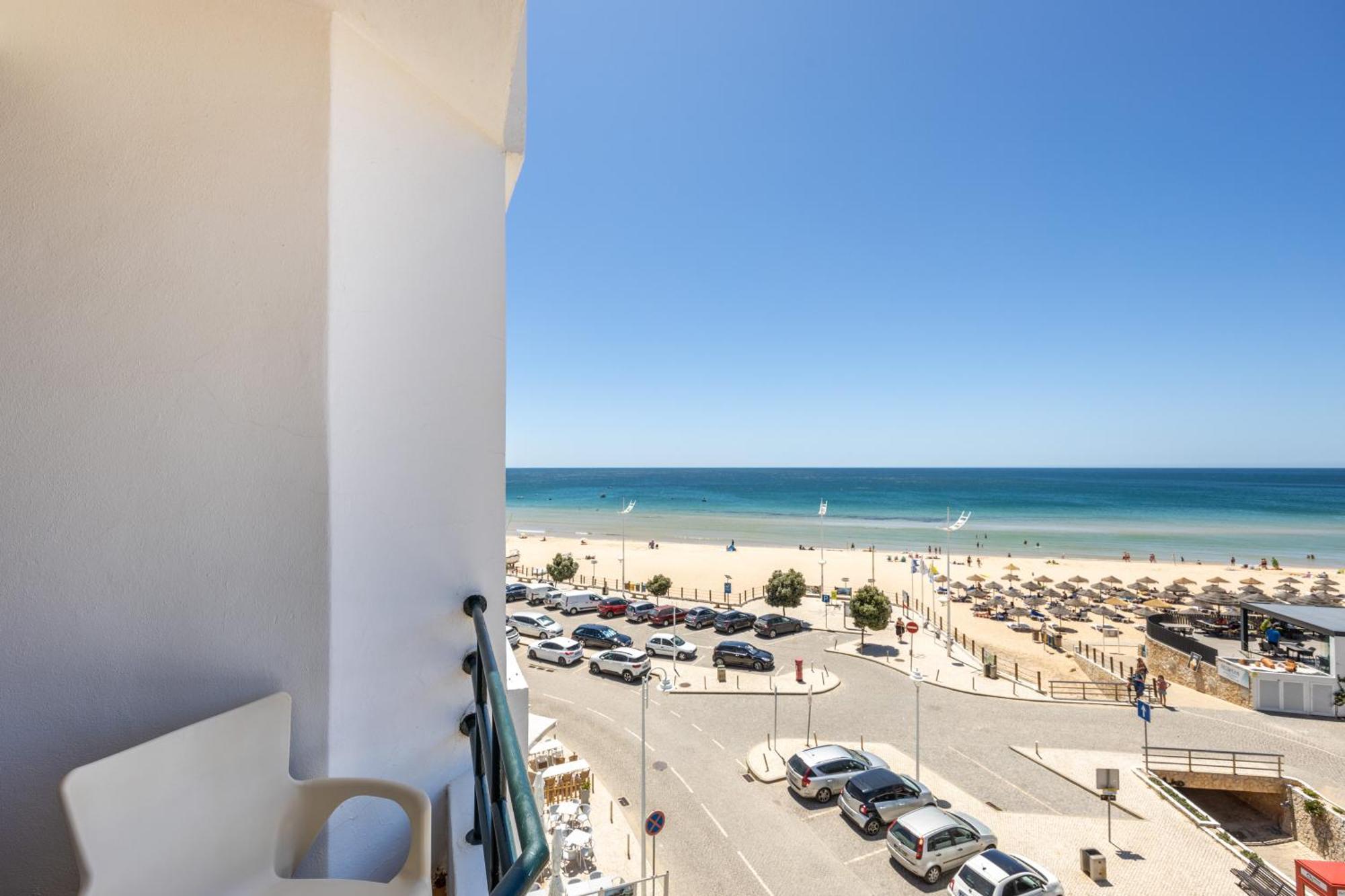 Residencial 3*