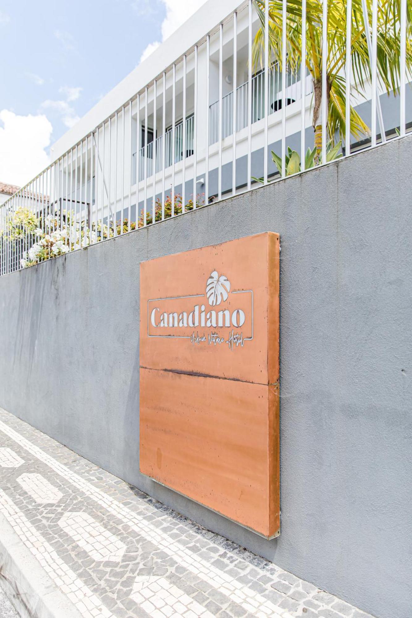 Hotel Canadiano Urban Nature