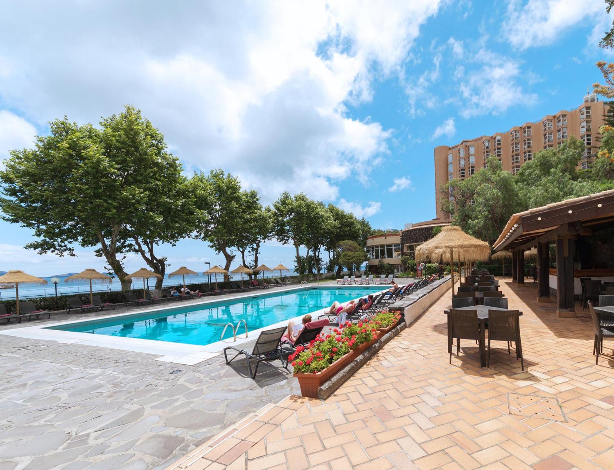 Hotel Dom Pedro Madeira 4*