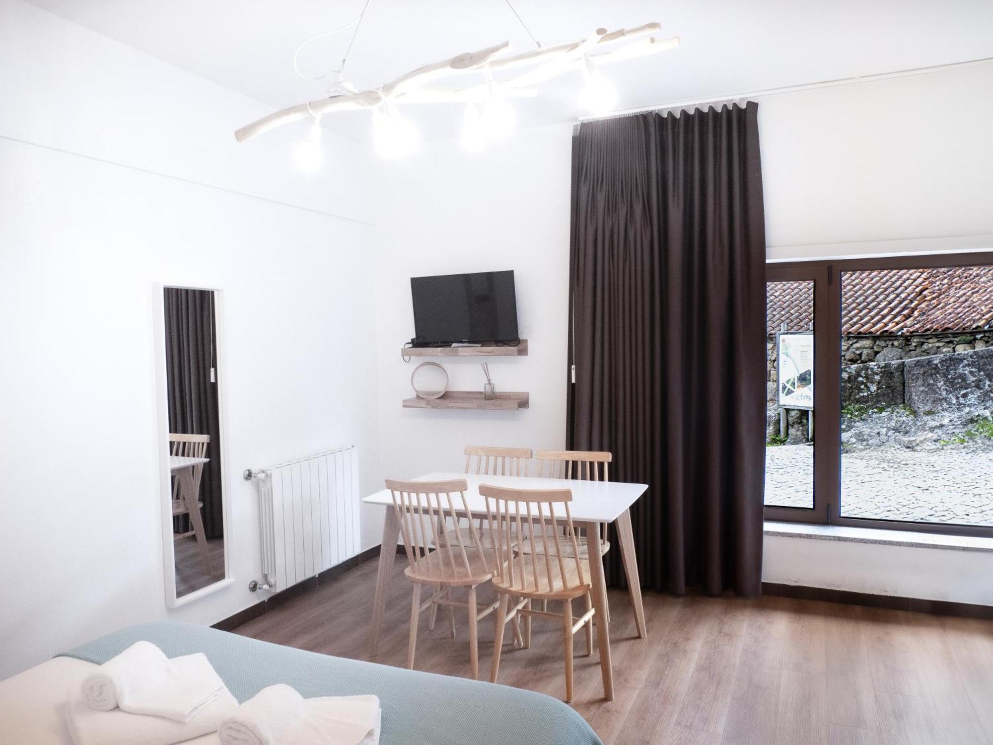 Hostel Retiro Do Geres