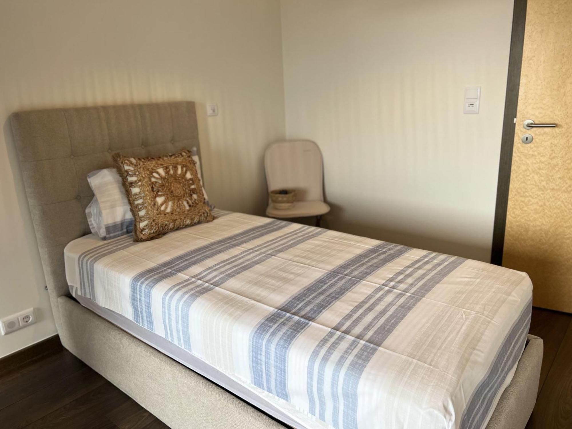 Front Line, Sea View, Luxury Penthouse In Caparica Apartment Costa da Caparica