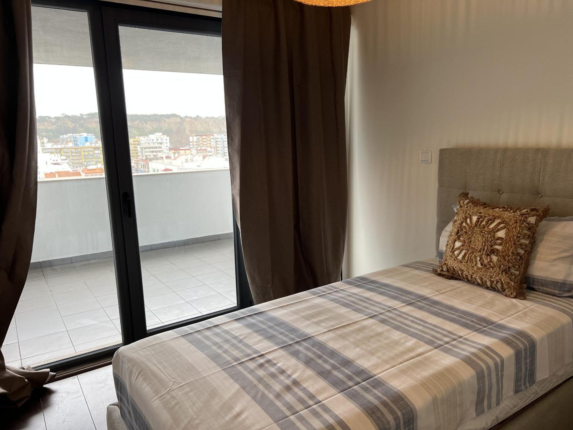 Front Line, Sea View, Luxury Penthouse In Caparica Apartment *