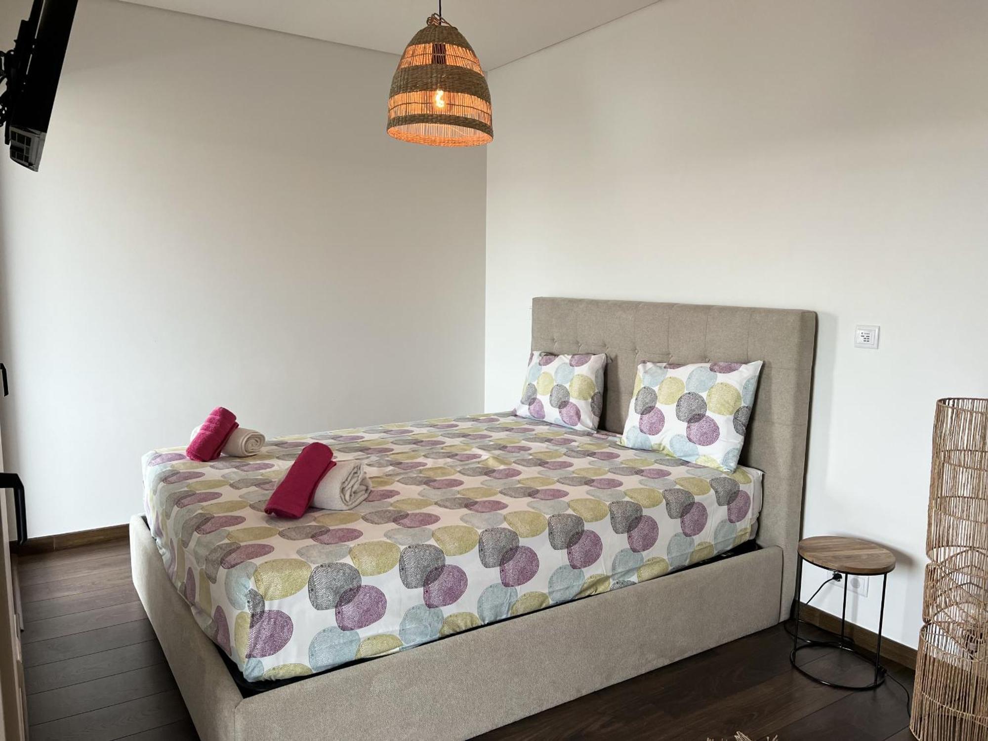 Front Line, Sea View, Luxury Penthouse In Caparica Apartment