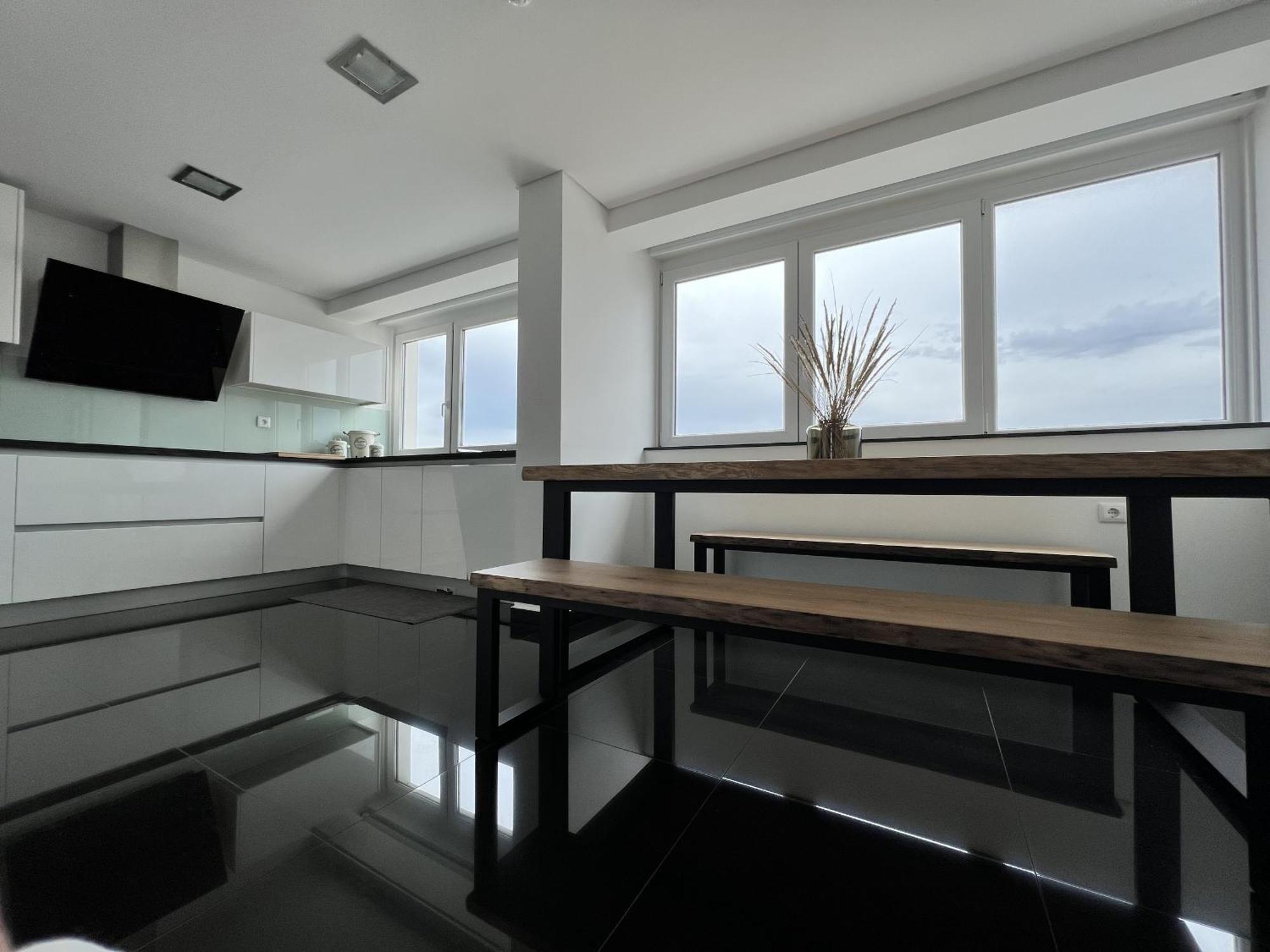 Apartment Front Line, Sea View, Luxury Penthouse In Caparica