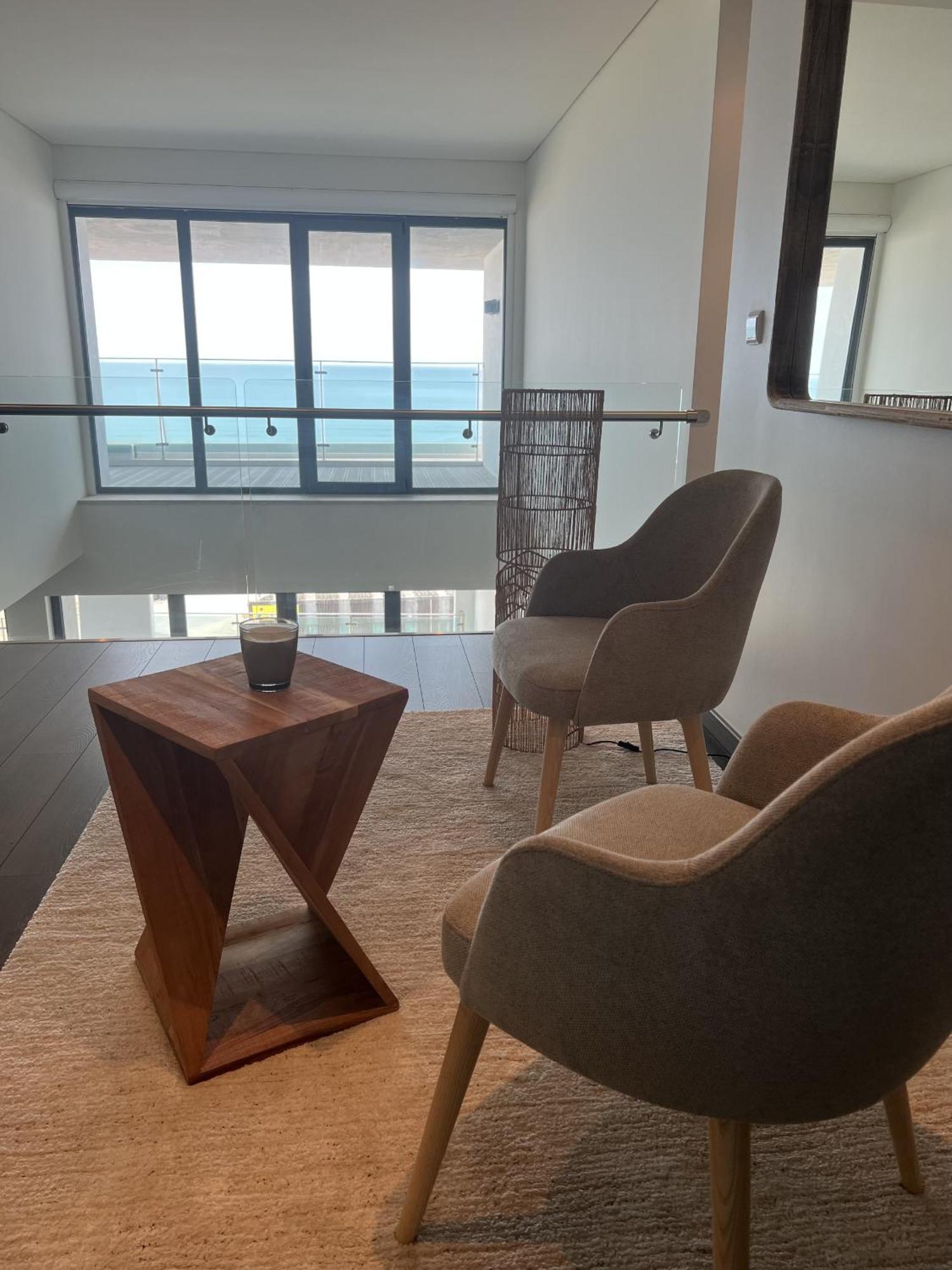 Apartment Front Line, Sea View, Luxury Penthouse In Caparica
