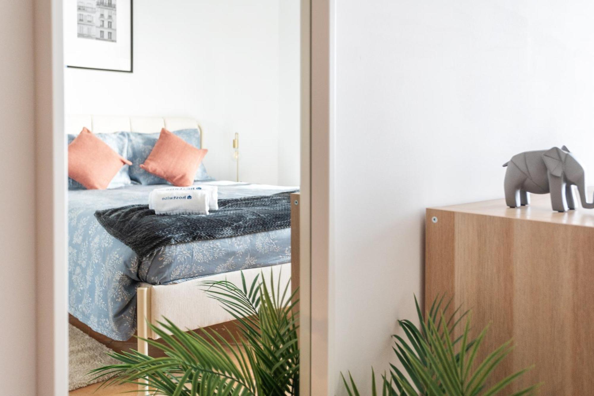 Apartamento Wonderful Flats With Pool By Host Wise
