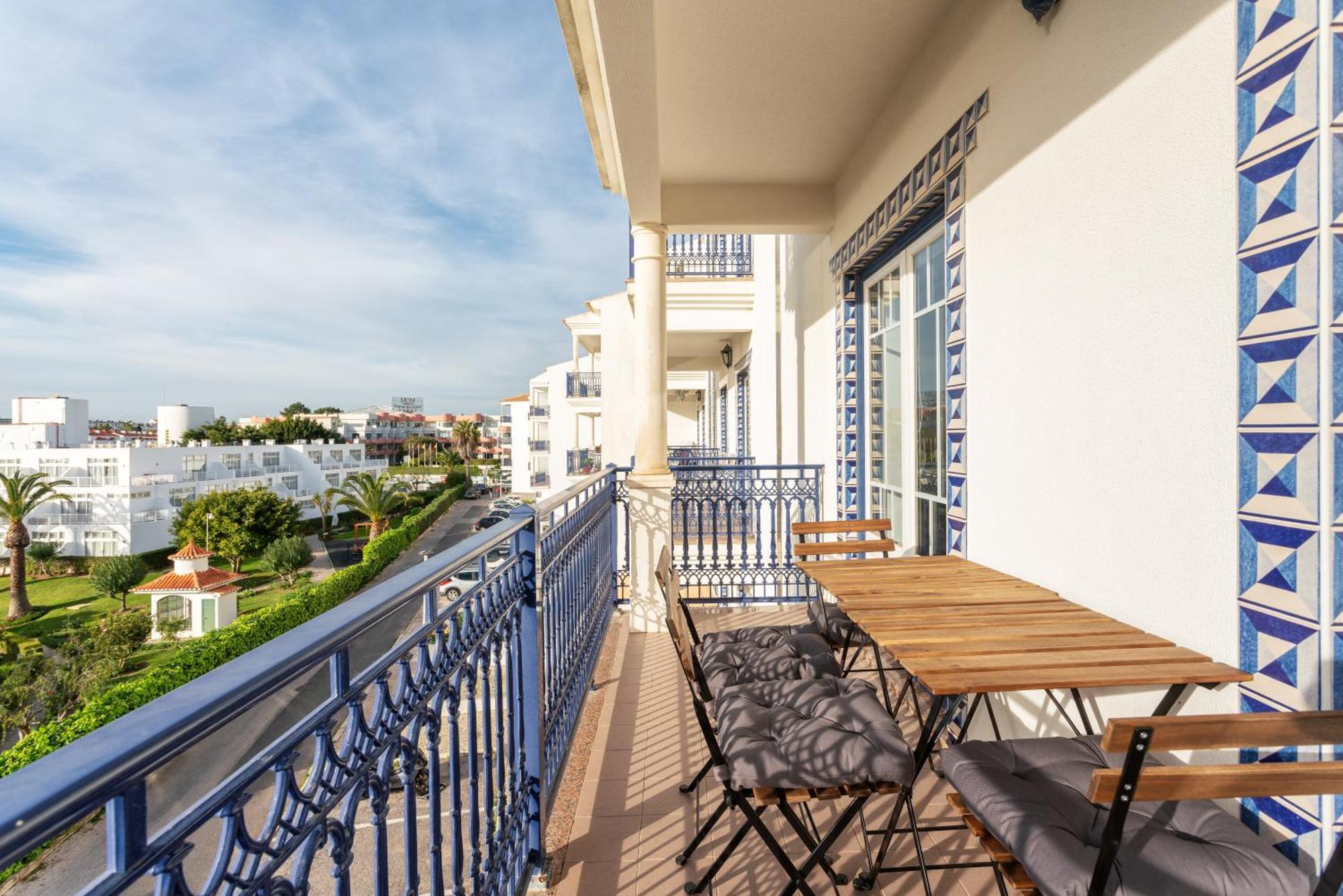 Wonderful Flats With Pool By Host Wise Apartamento