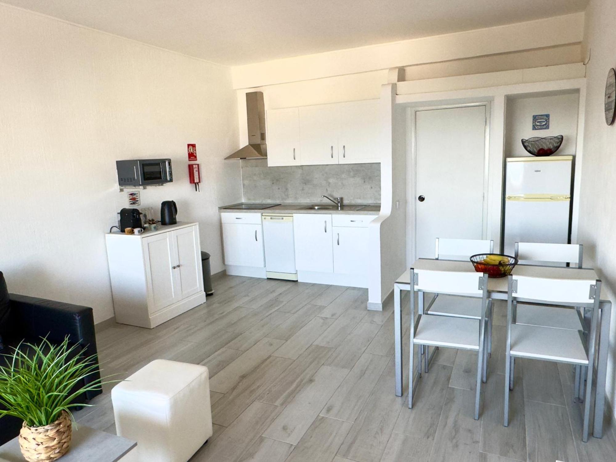 Les 3 Dauphins In Apartamento *